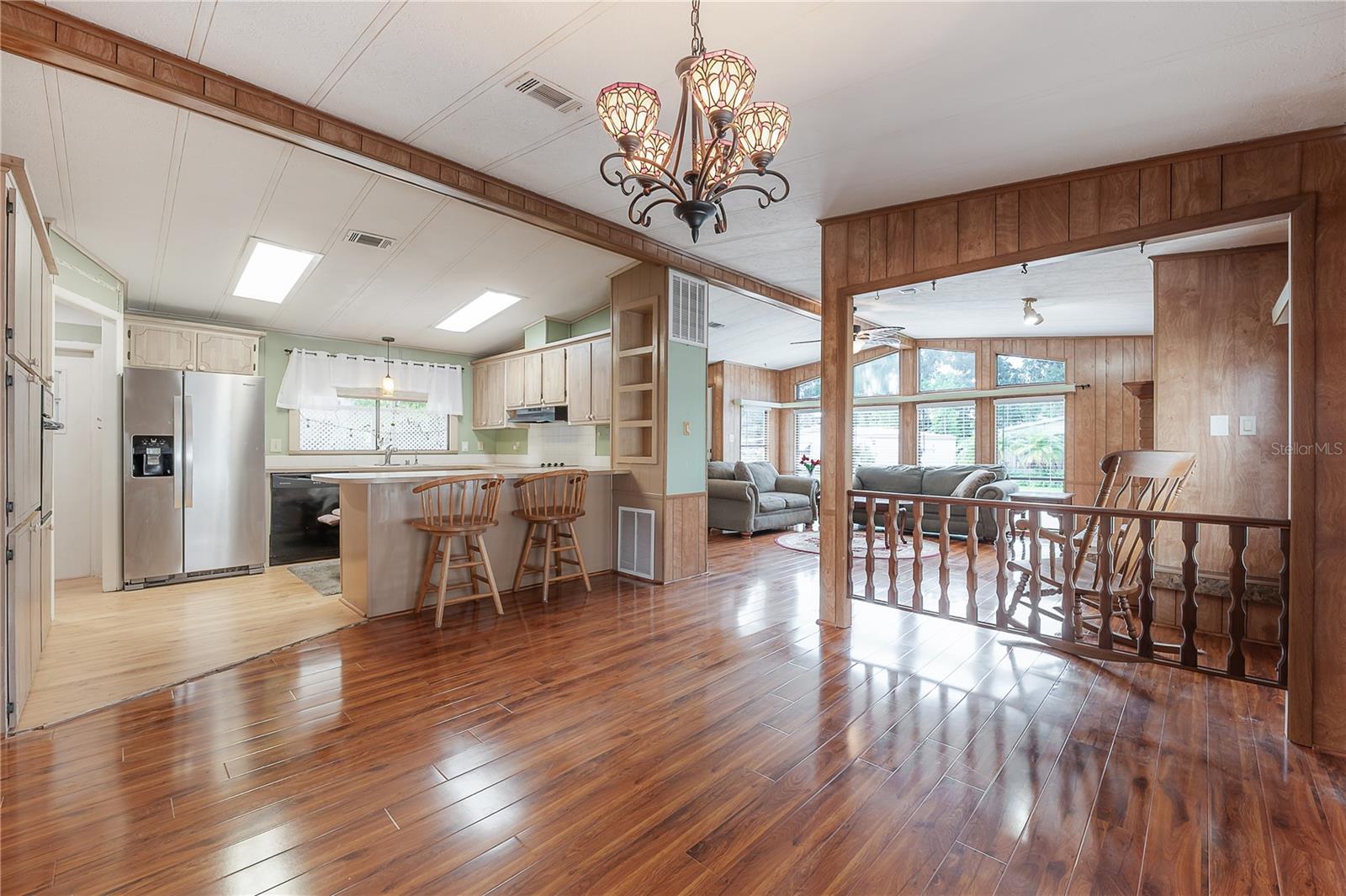 8917 FOX TRL, TAMPA, FL, 33626