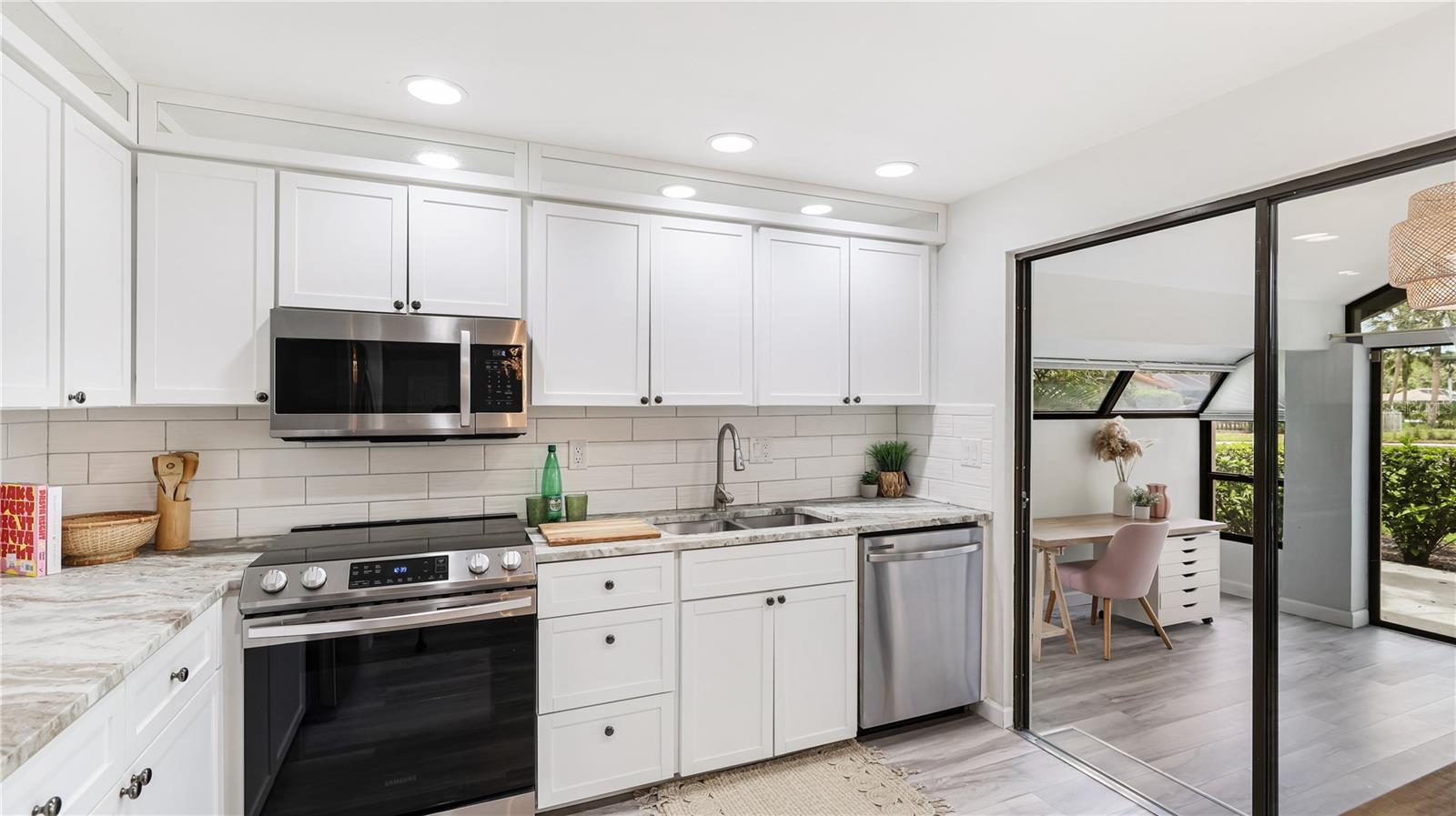 A4655461 Property Photo