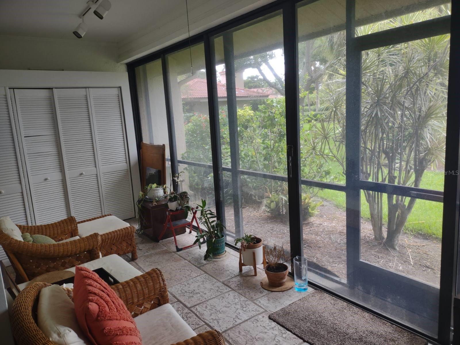 4870 KESTRAL PARK CIR #14, SARASOTA, FL, 34231