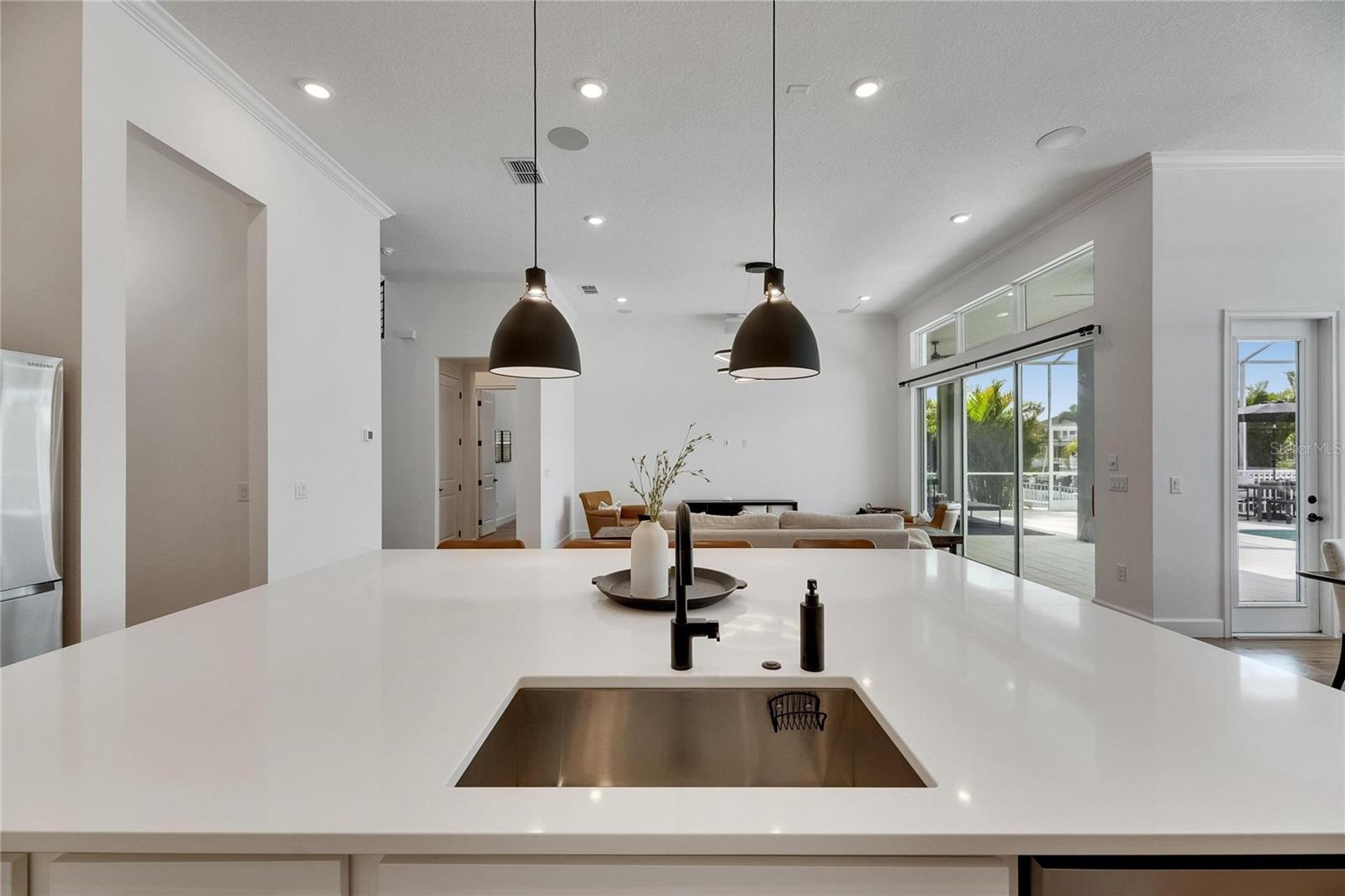 978 SIGNET DR, APOLLO BEACH, FL, 33572