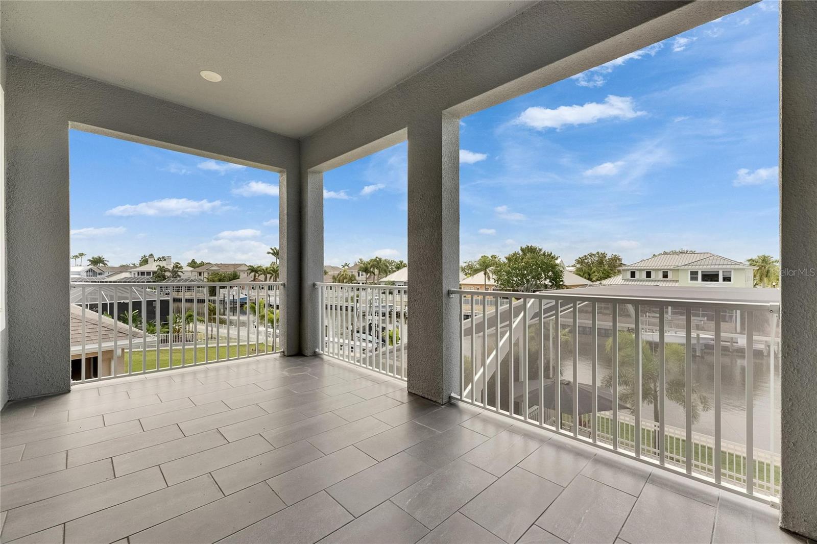 978 SIGNET DR, APOLLO BEACH, FL, 33572