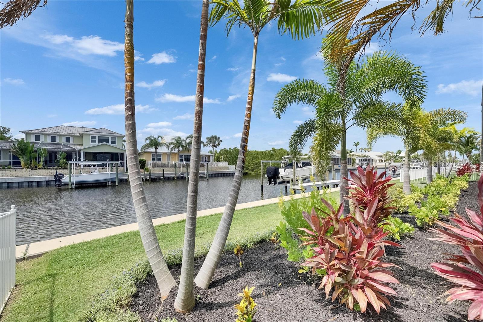 978 SIGNET DR, APOLLO BEACH, FL, 33572