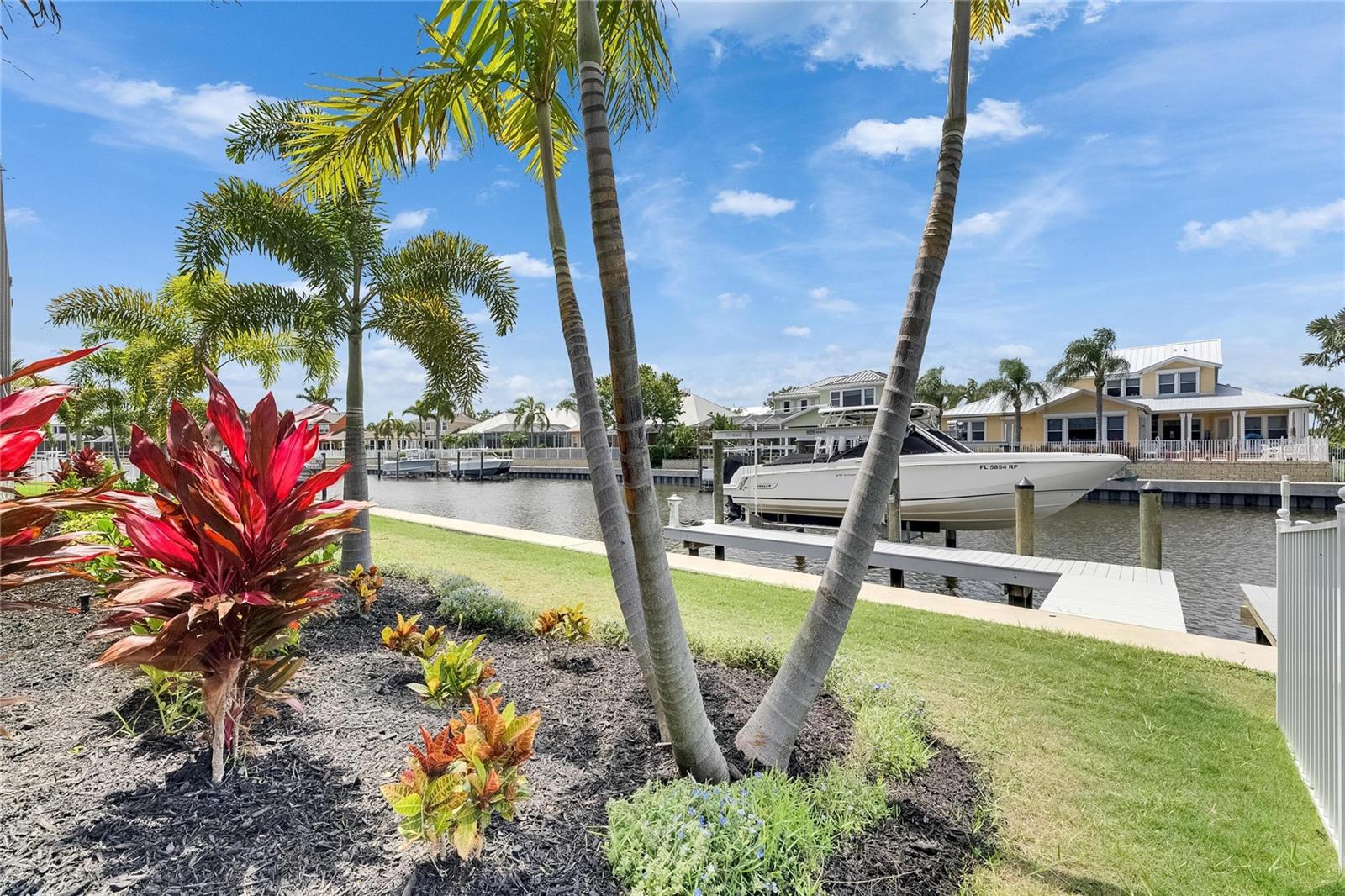 978 SIGNET DR, APOLLO BEACH, FL, 33572