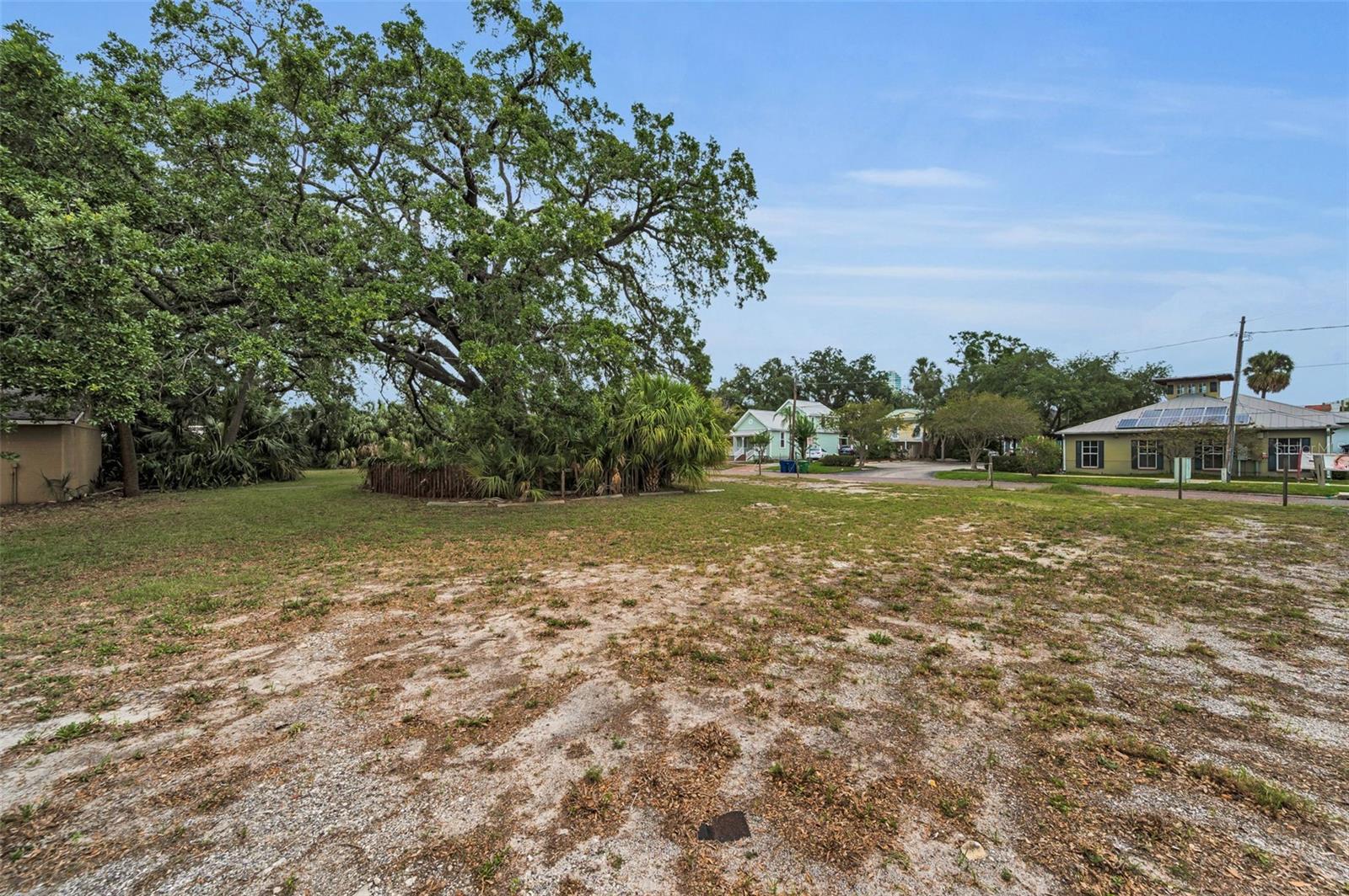 1003, 1005, 1009 W PLATT ST, TAMPA, FL, 33606