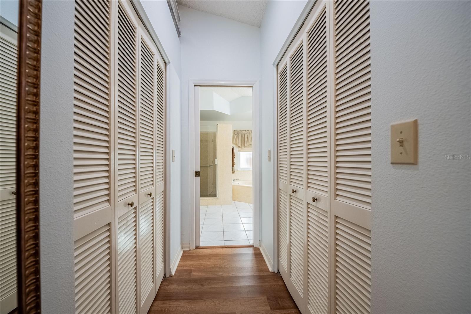 2024 E DEL WEBB BLVD, SUN CITY CENTER, FL, 33573