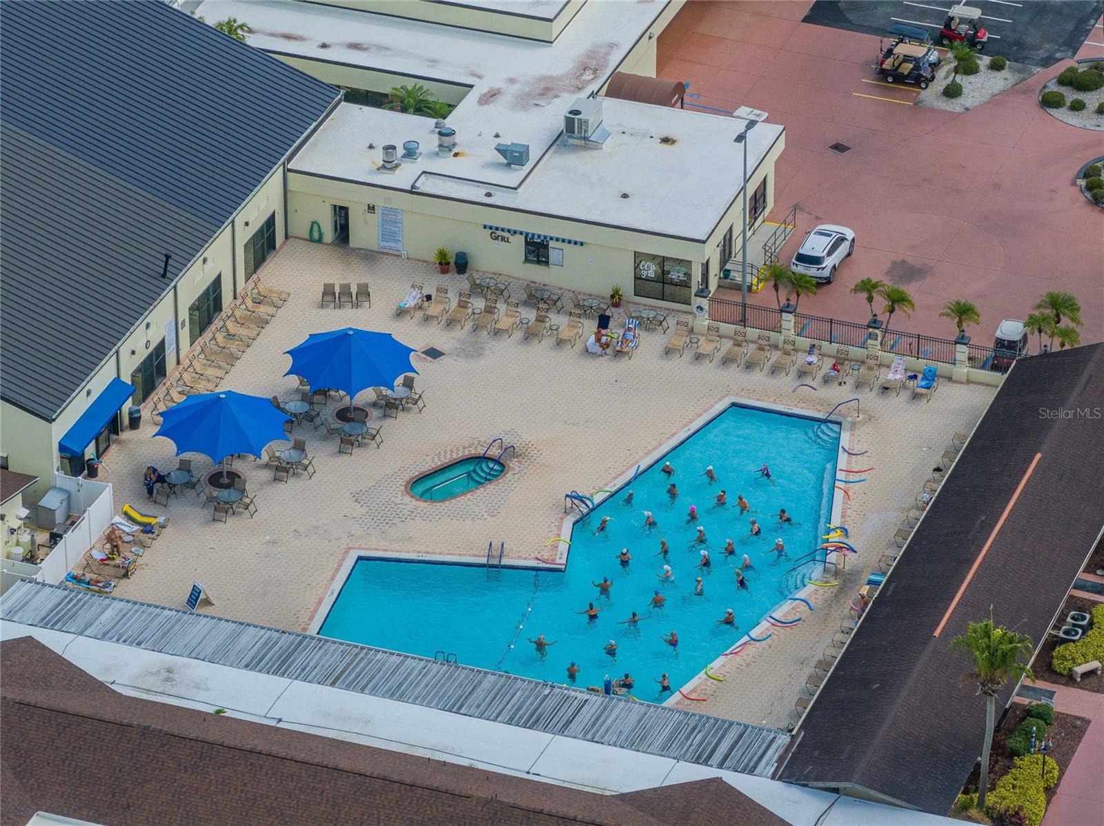 2024 E DEL WEBB BLVD, SUN CITY CENTER, FL, 33573