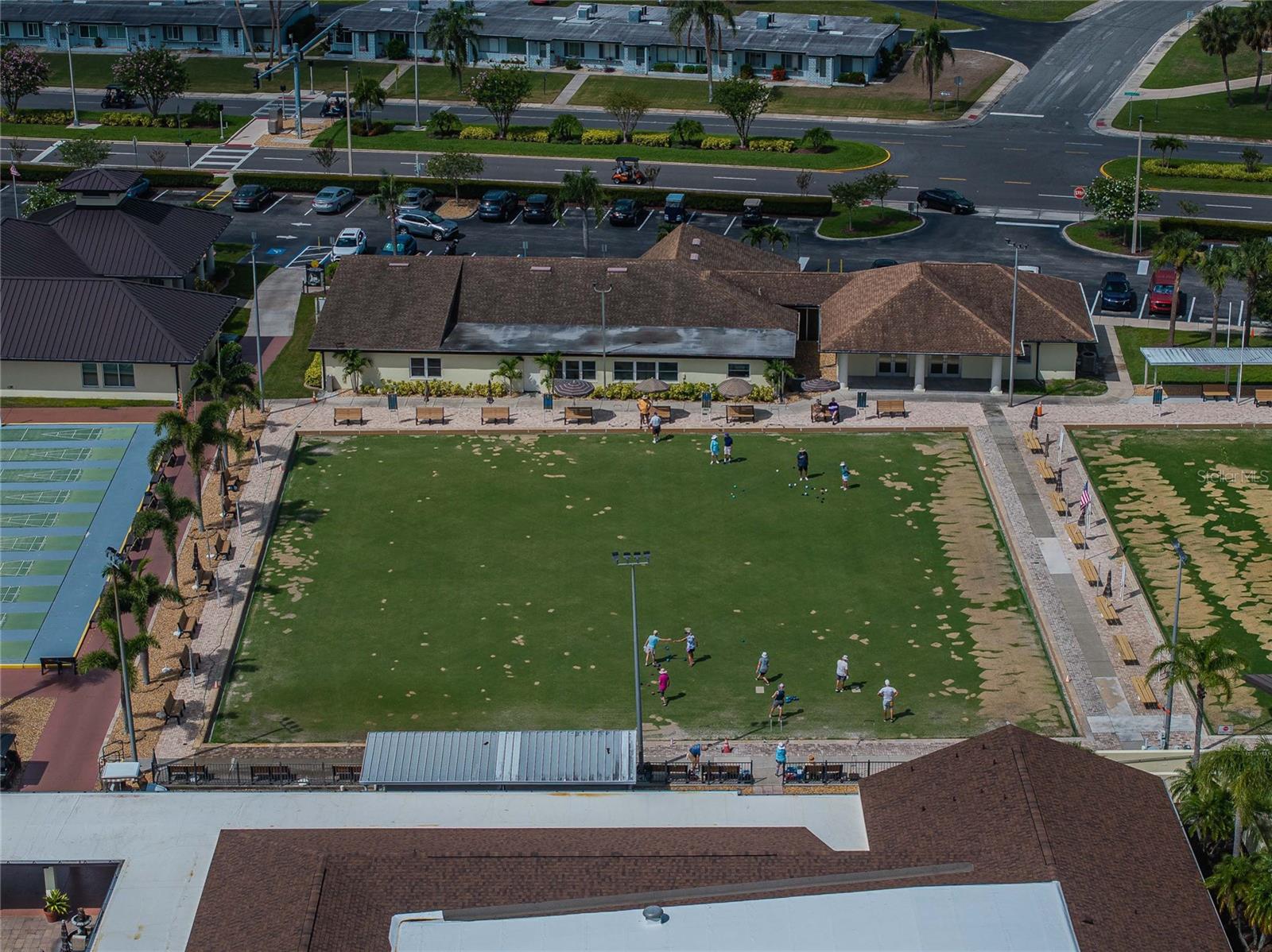 2024 E DEL WEBB BLVD, SUN CITY CENTER, FL, 33573