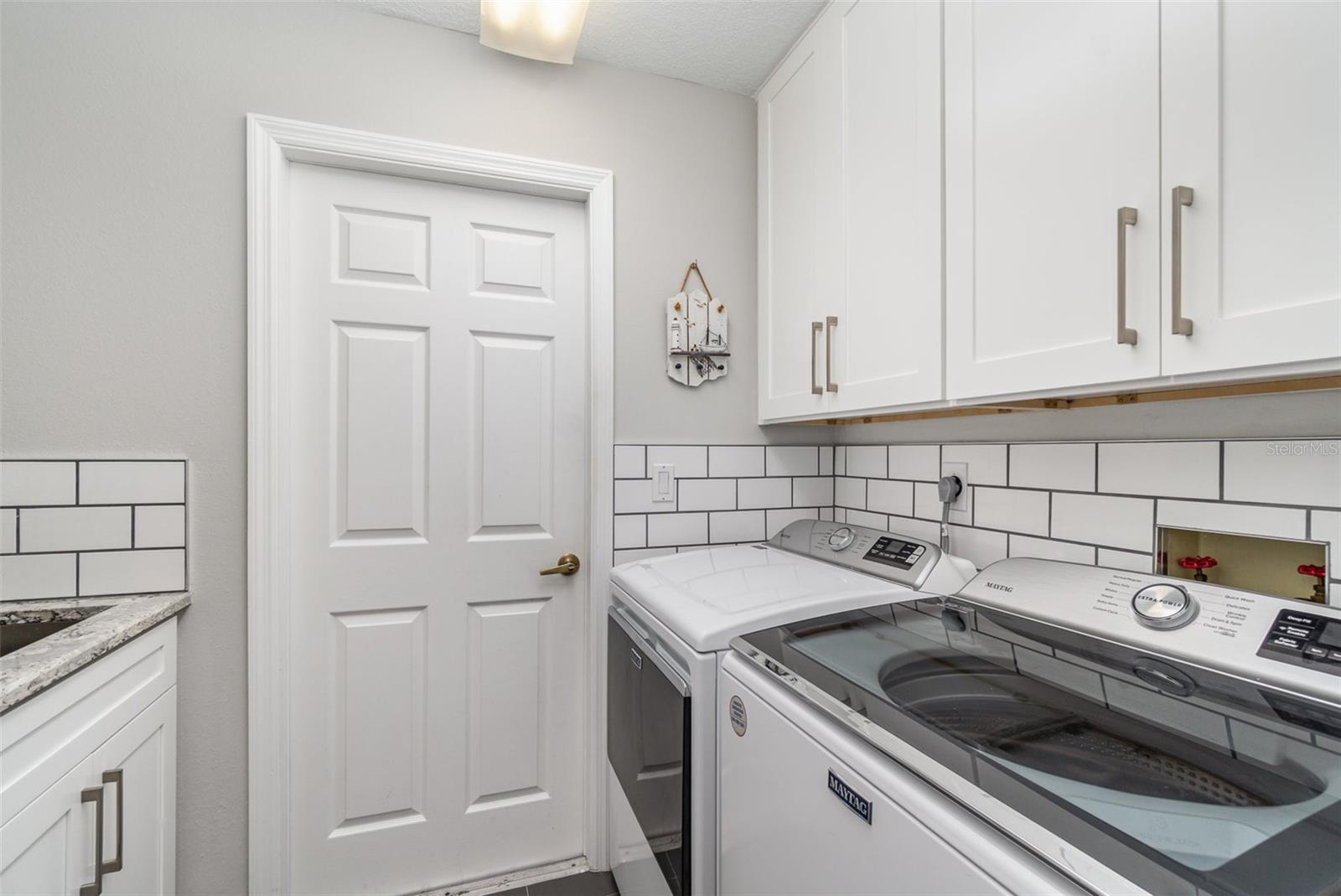 4353 INDIAN POINT TRL, SARASOTA, FL, 34238