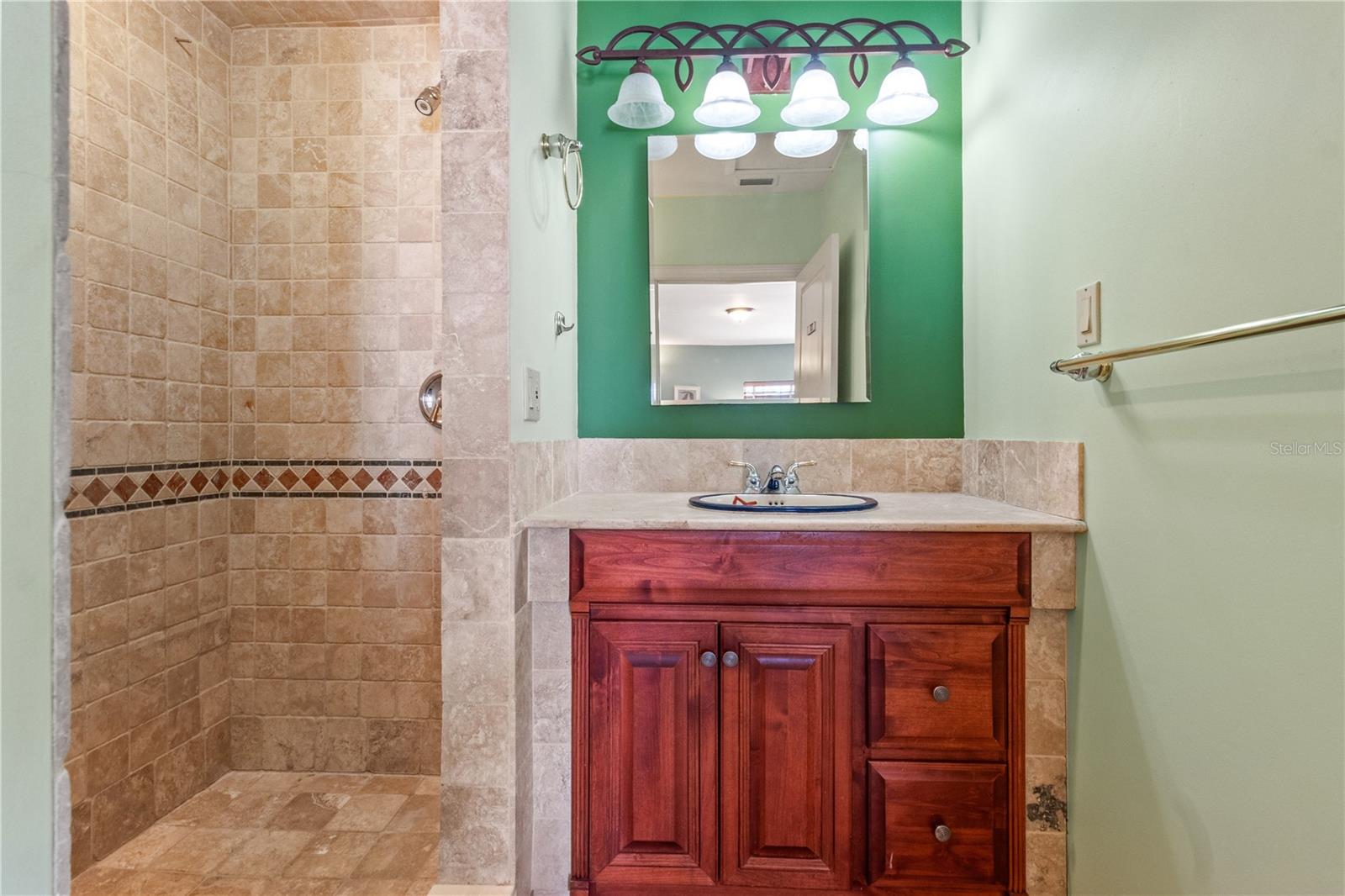 6515 DIMARCO RD #3, TAMPA, FL, 33634