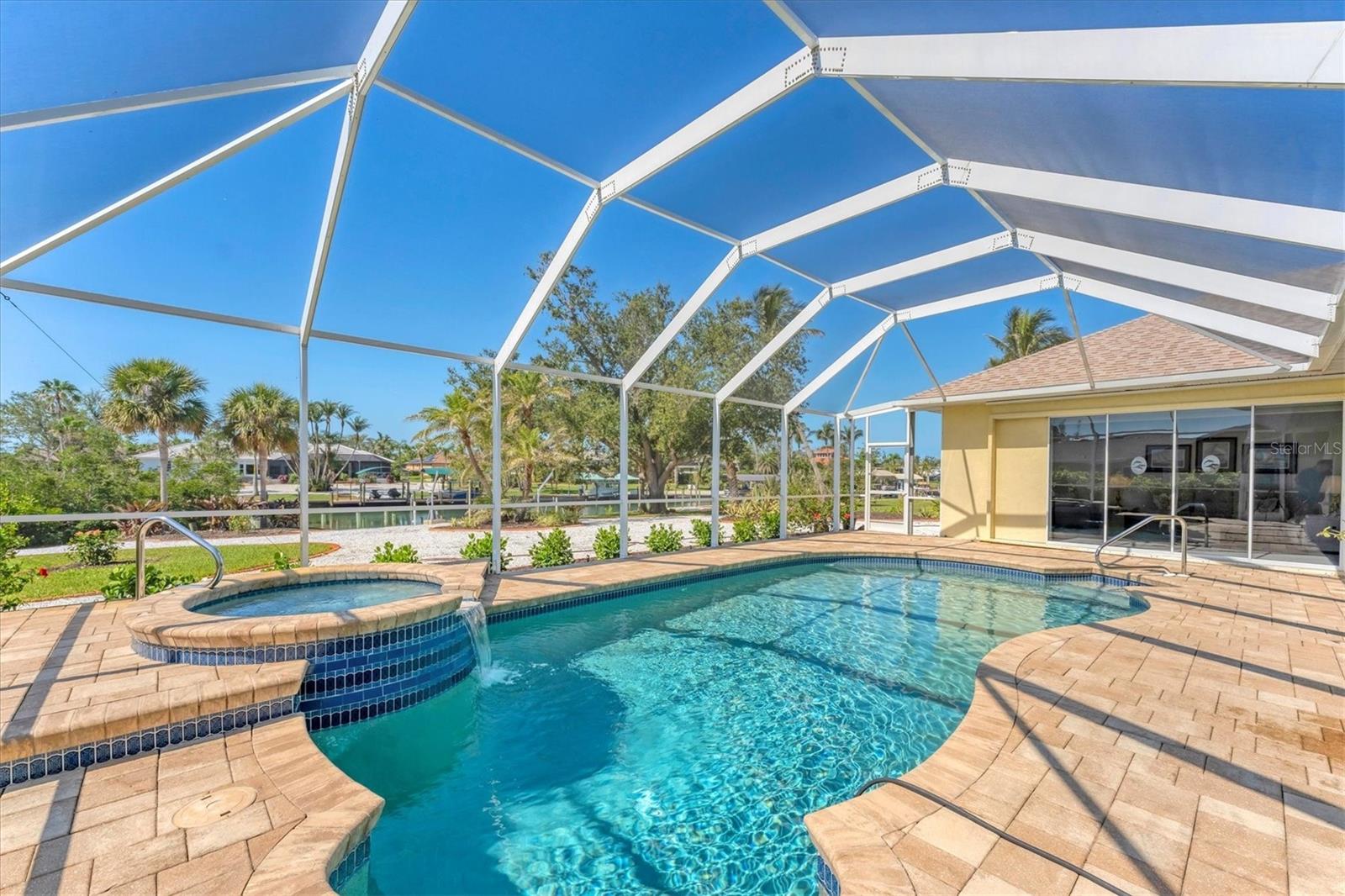 285 SPANIARDS RD, PLACIDA, FL, 33946