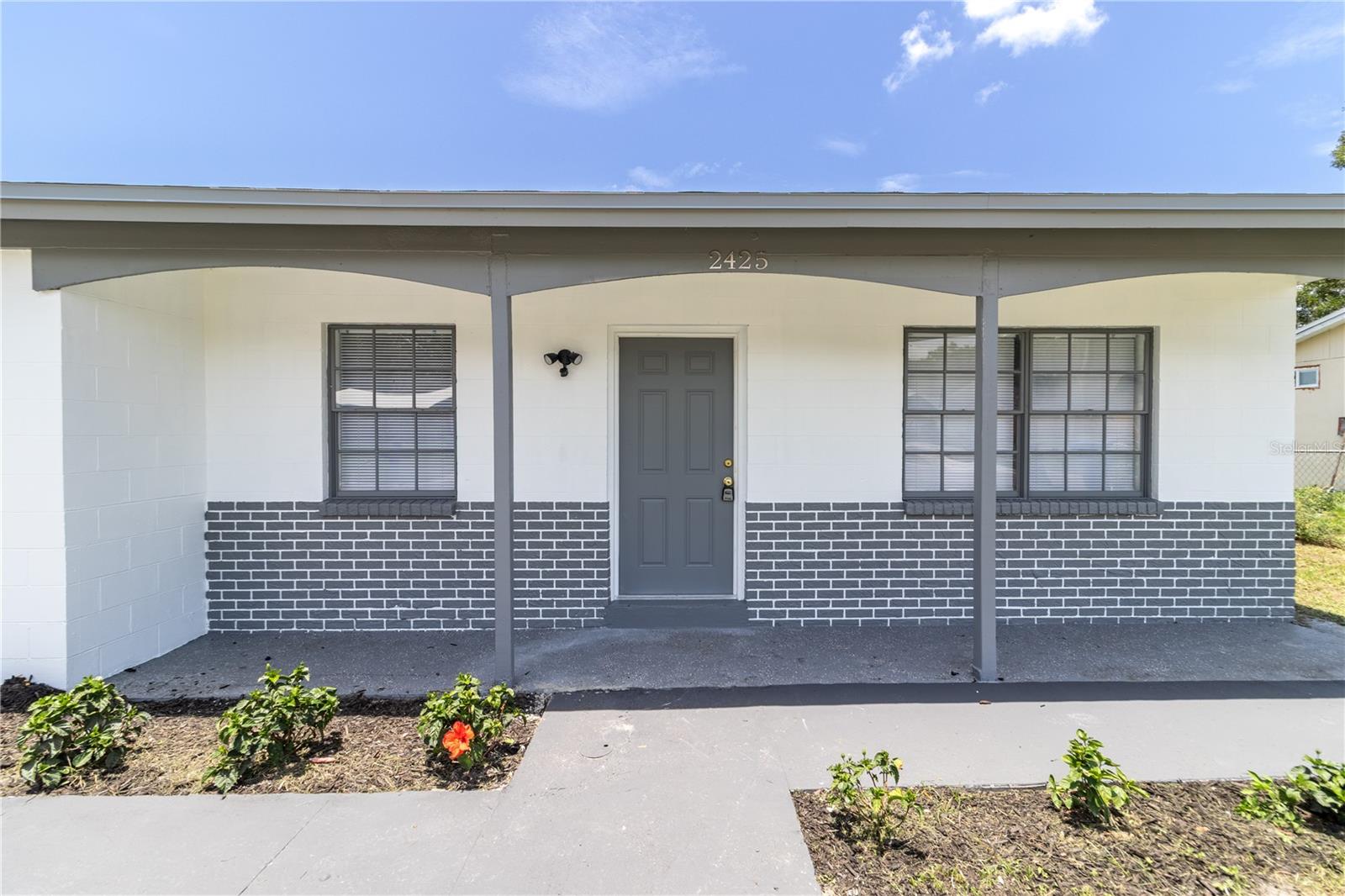 2425 WISHING WELL CIR, TAMPA, FL, 33619