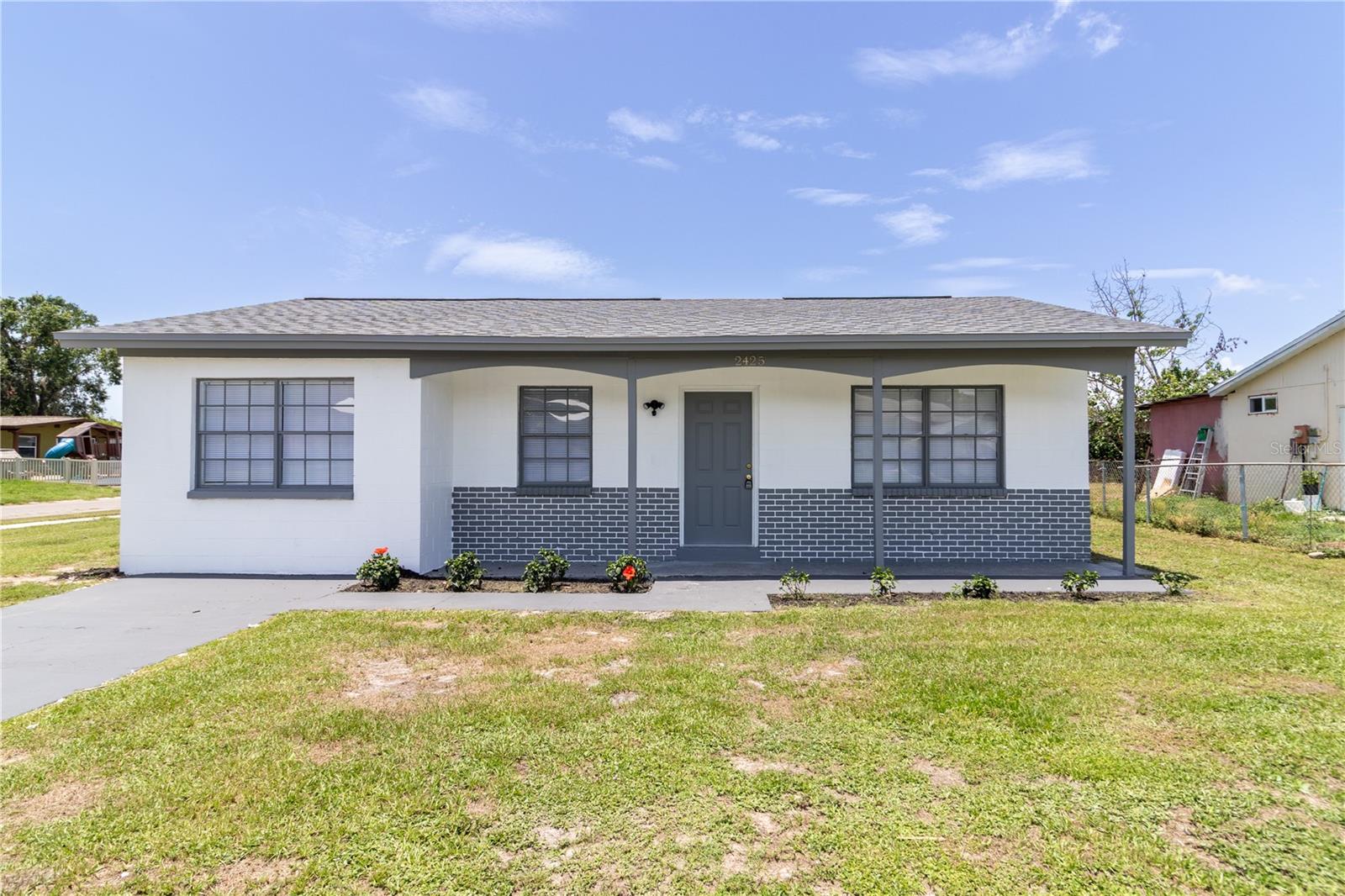 2425 WISHING WELL CIR, TAMPA, FL, 33619