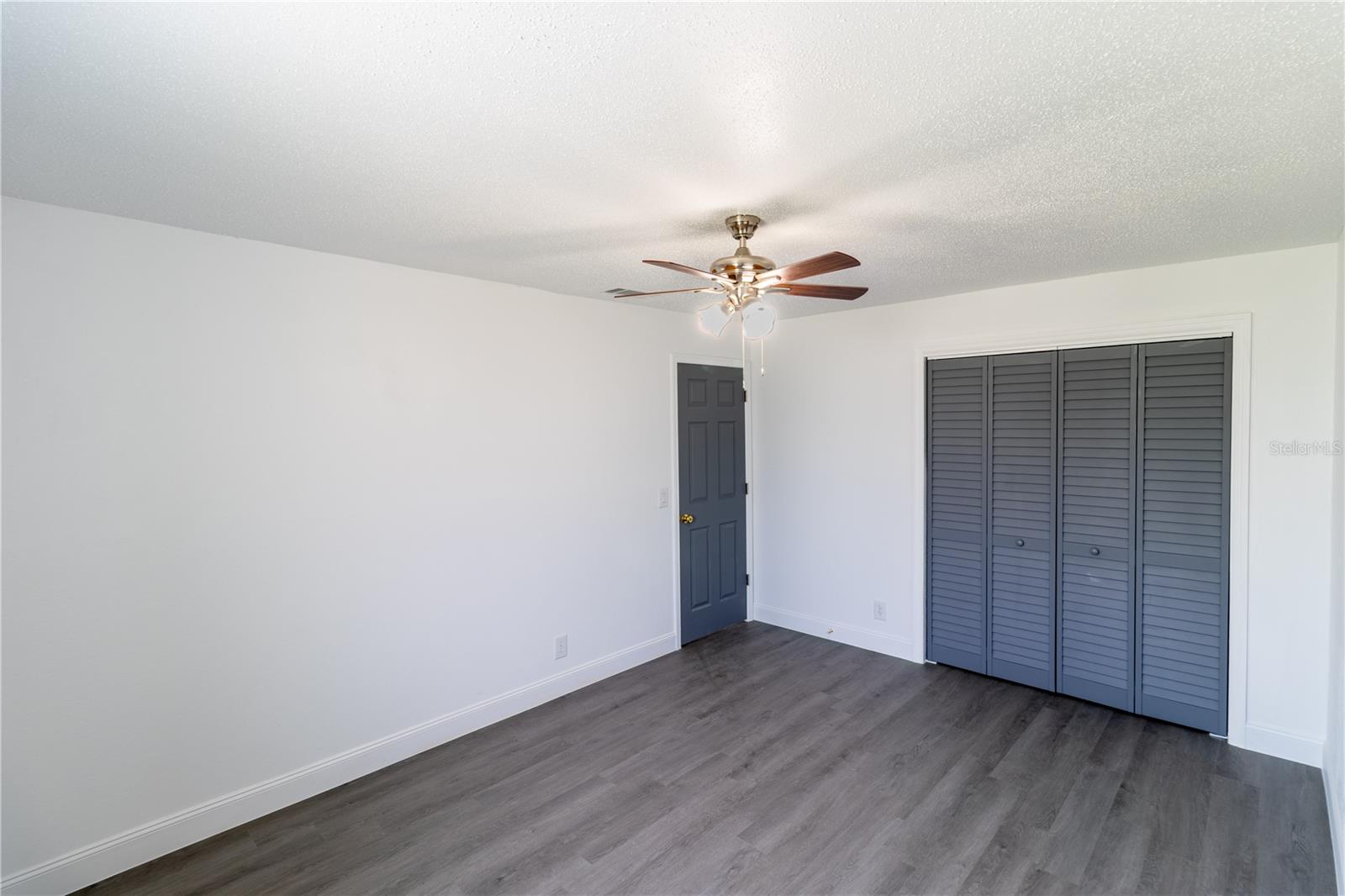 2425 WISHING WELL CIR, TAMPA, FL, 33619