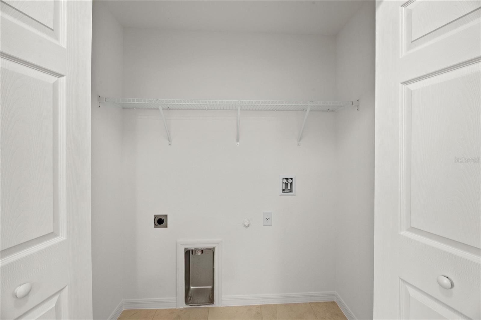 22033 VOLTAIR AVE, PORT CHARLOTTE, FL, 33954