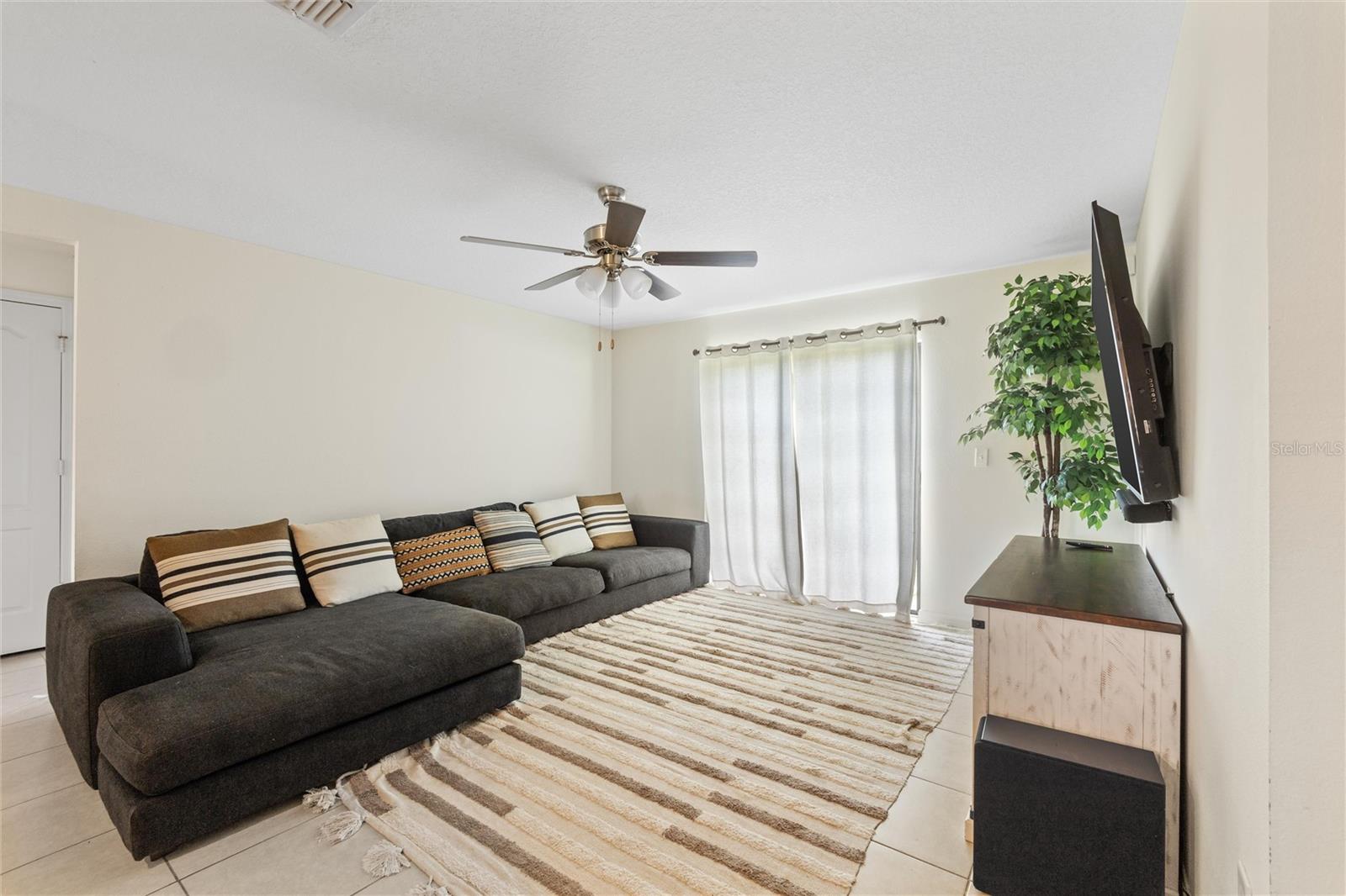 1928 PIEDMONT CT, MASCOTTE, FL, 34753