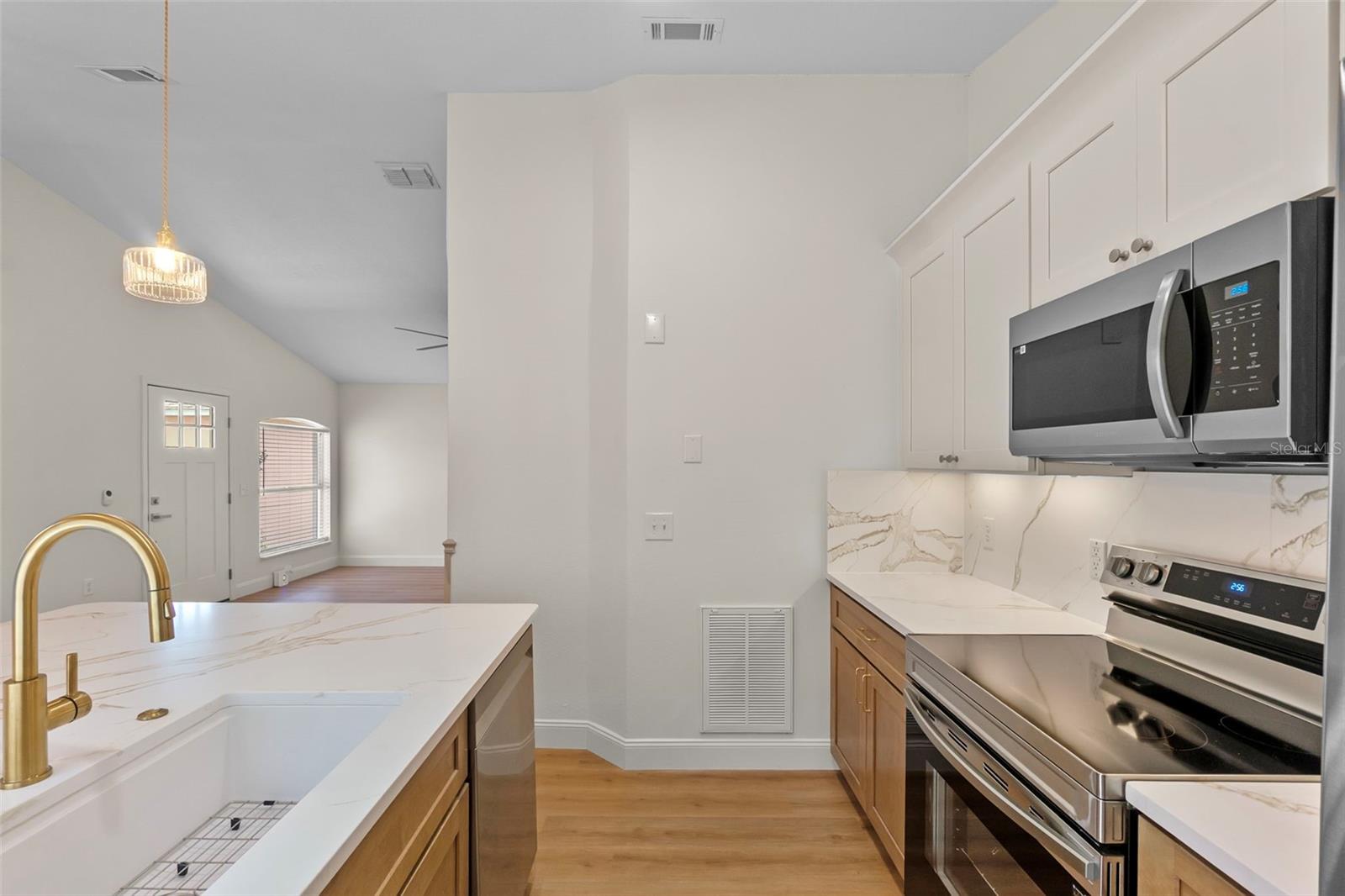 369 PLACID LAKE DR, SANFORD, FL, 32773