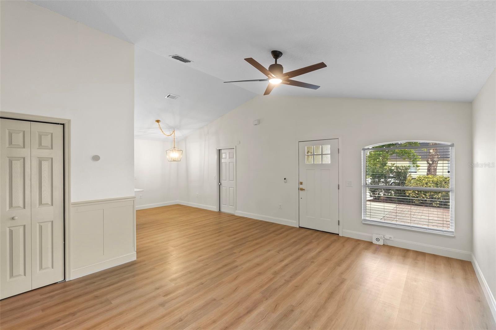 369 PLACID LAKE DR, SANFORD, FL, 32773