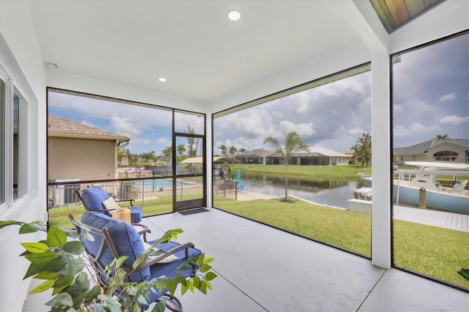 15610 STAUNTON CIR, PORT CHARLOTTE, FL, 33981