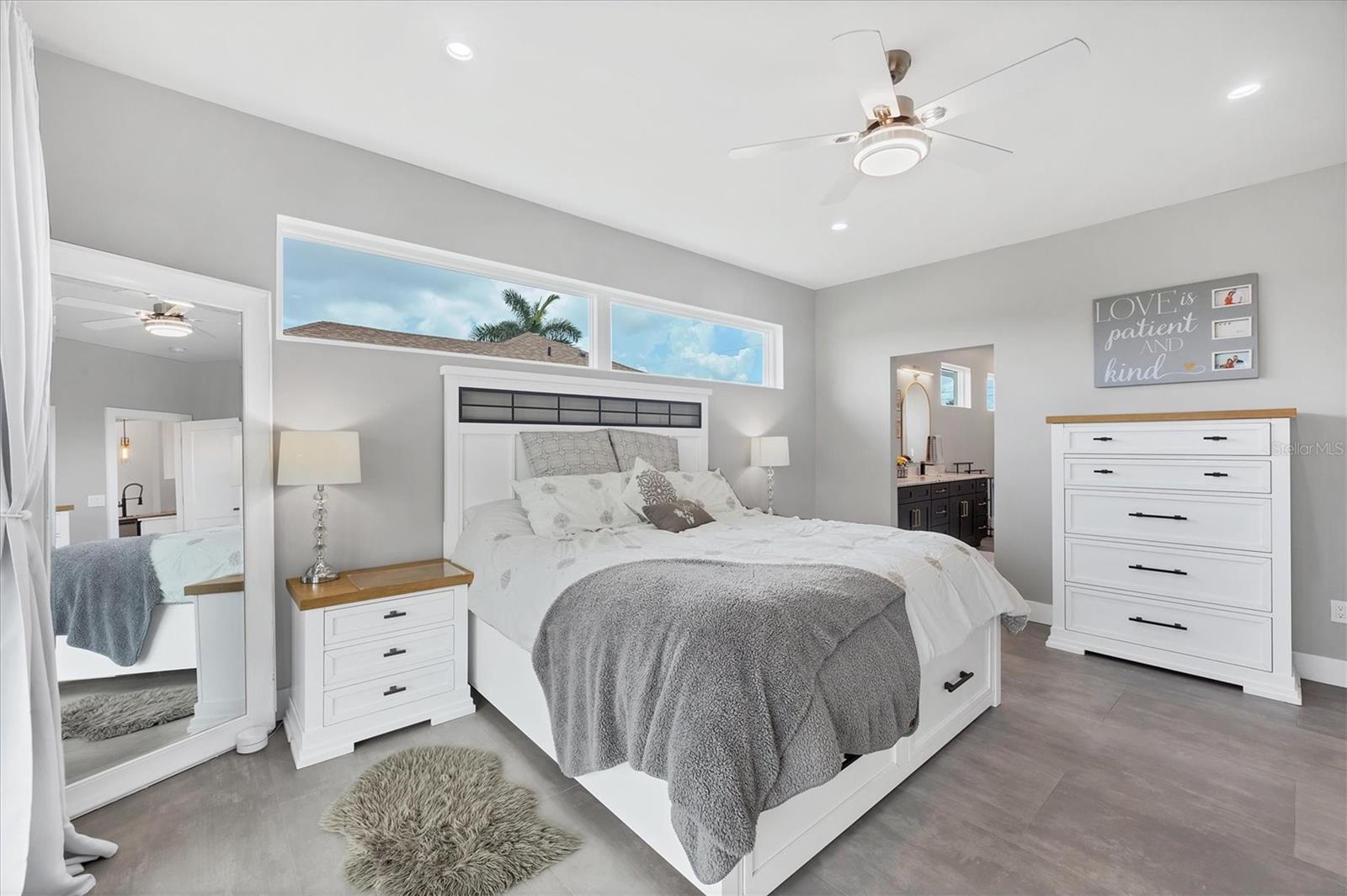 15610 STAUNTON CIR, PORT CHARLOTTE, FL, 33981