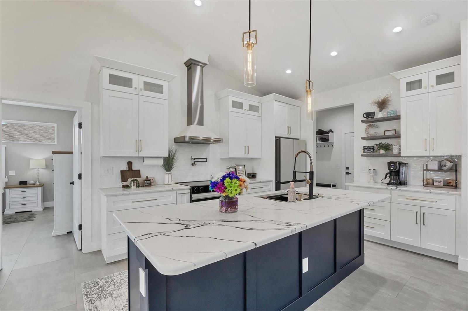 15610 STAUNTON CIR, PORT CHARLOTTE, FL, 33981