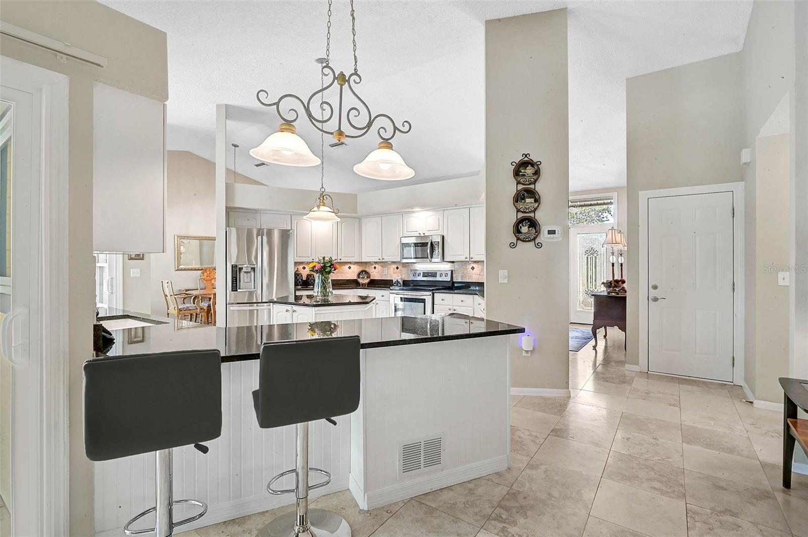 A4655503 Property Photo
