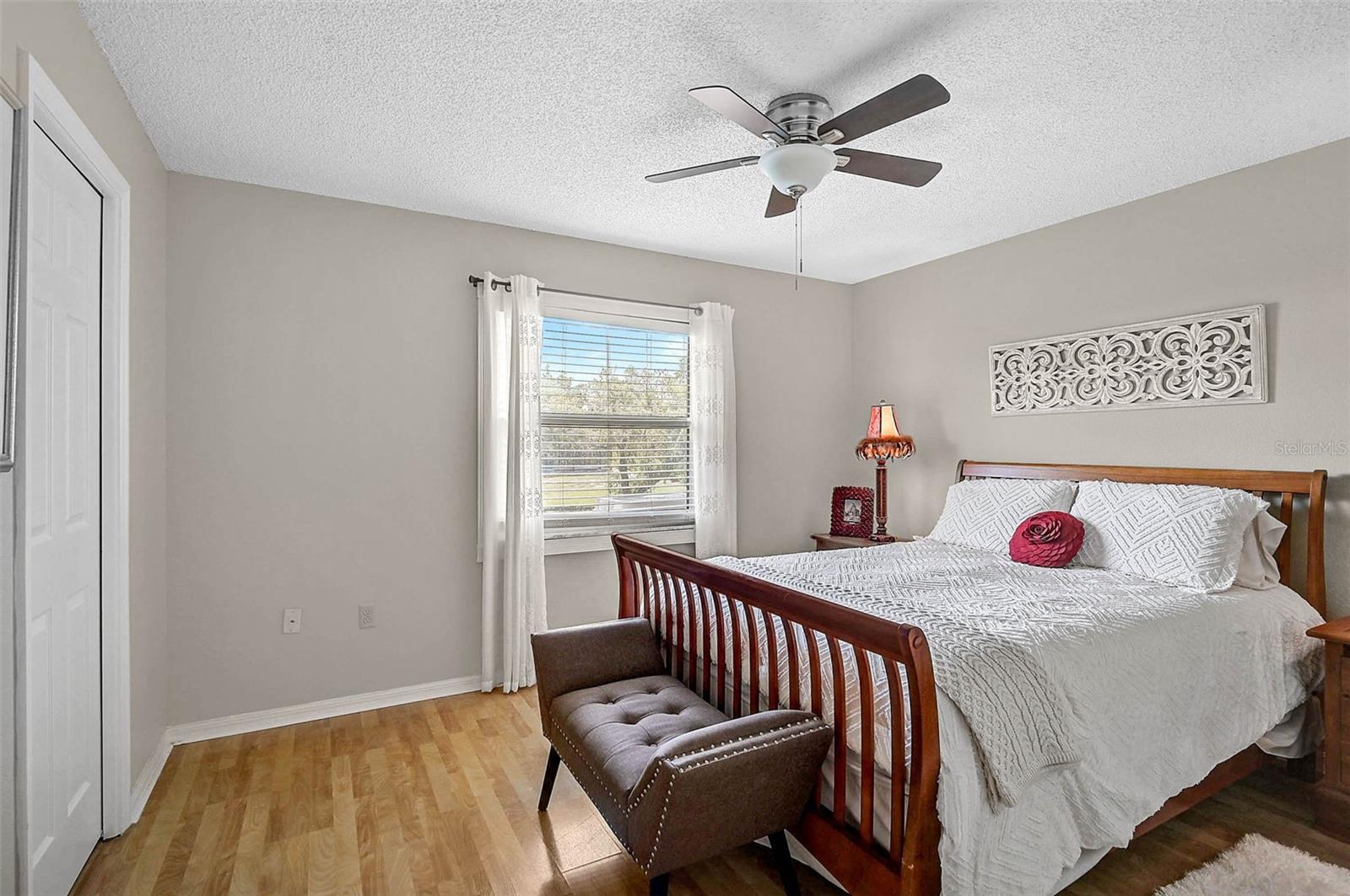 A4655503 Property Photo