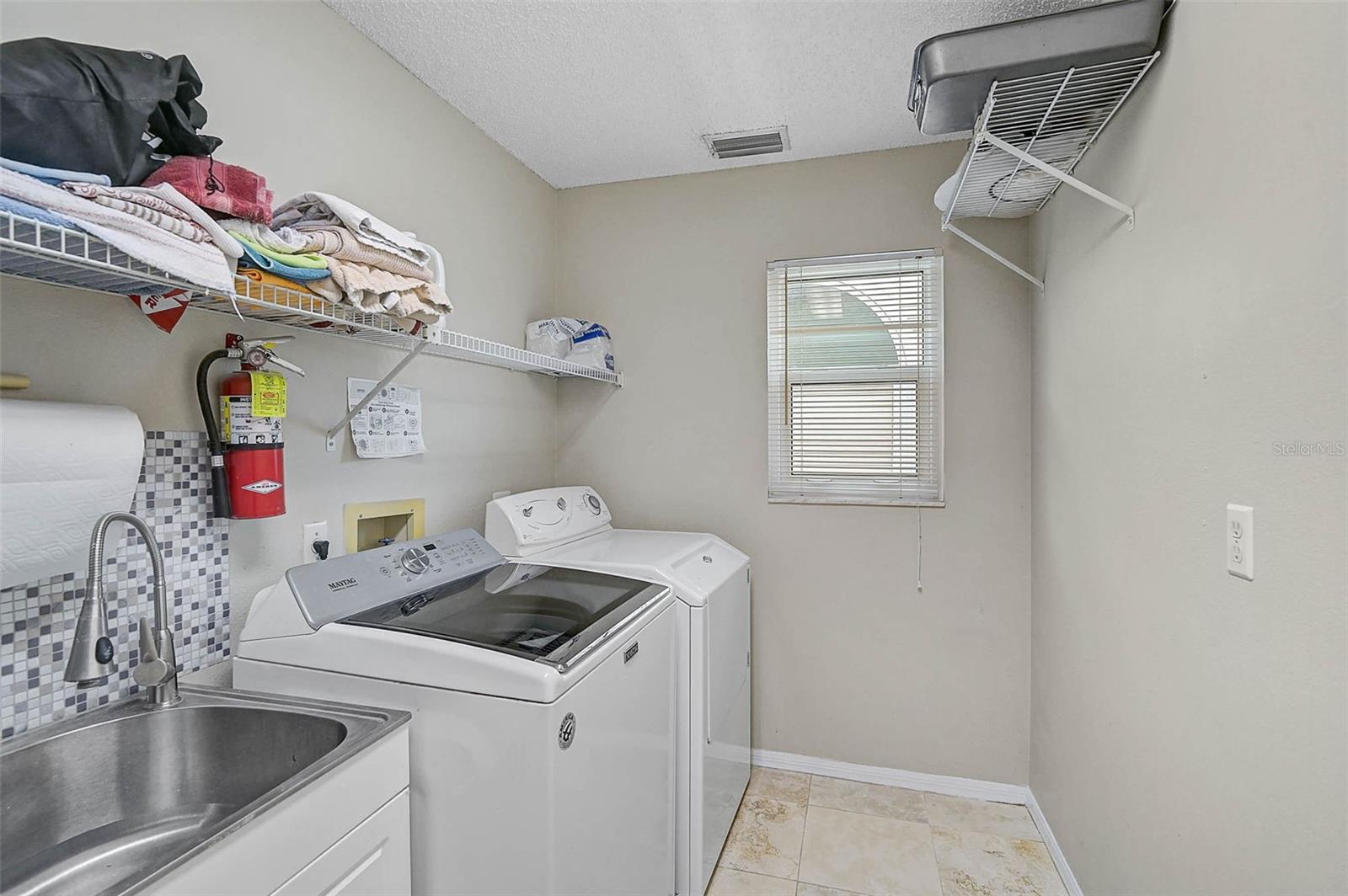 A4655503 Property Photo