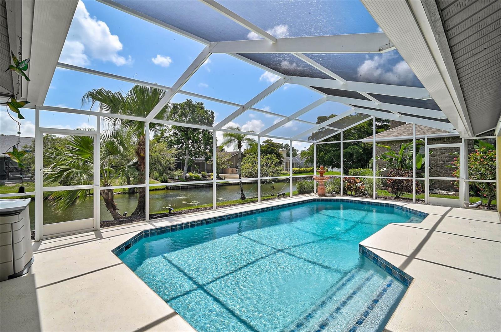 A4655503 Property Photo