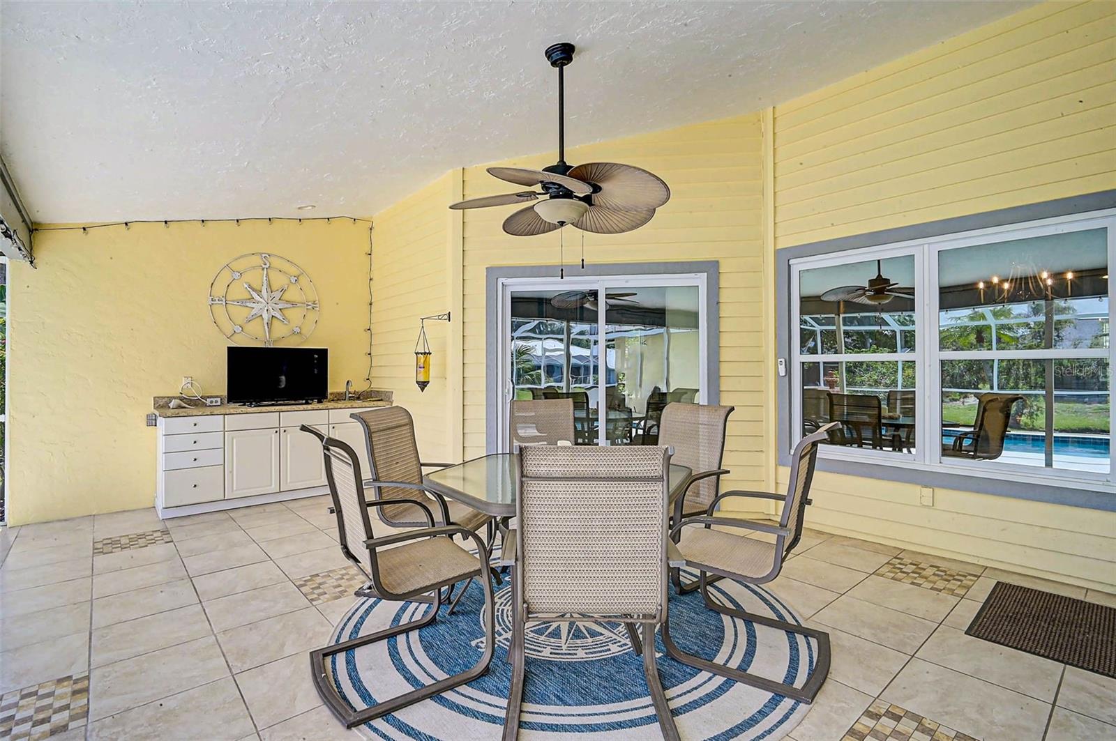 A4655503 Property Photo