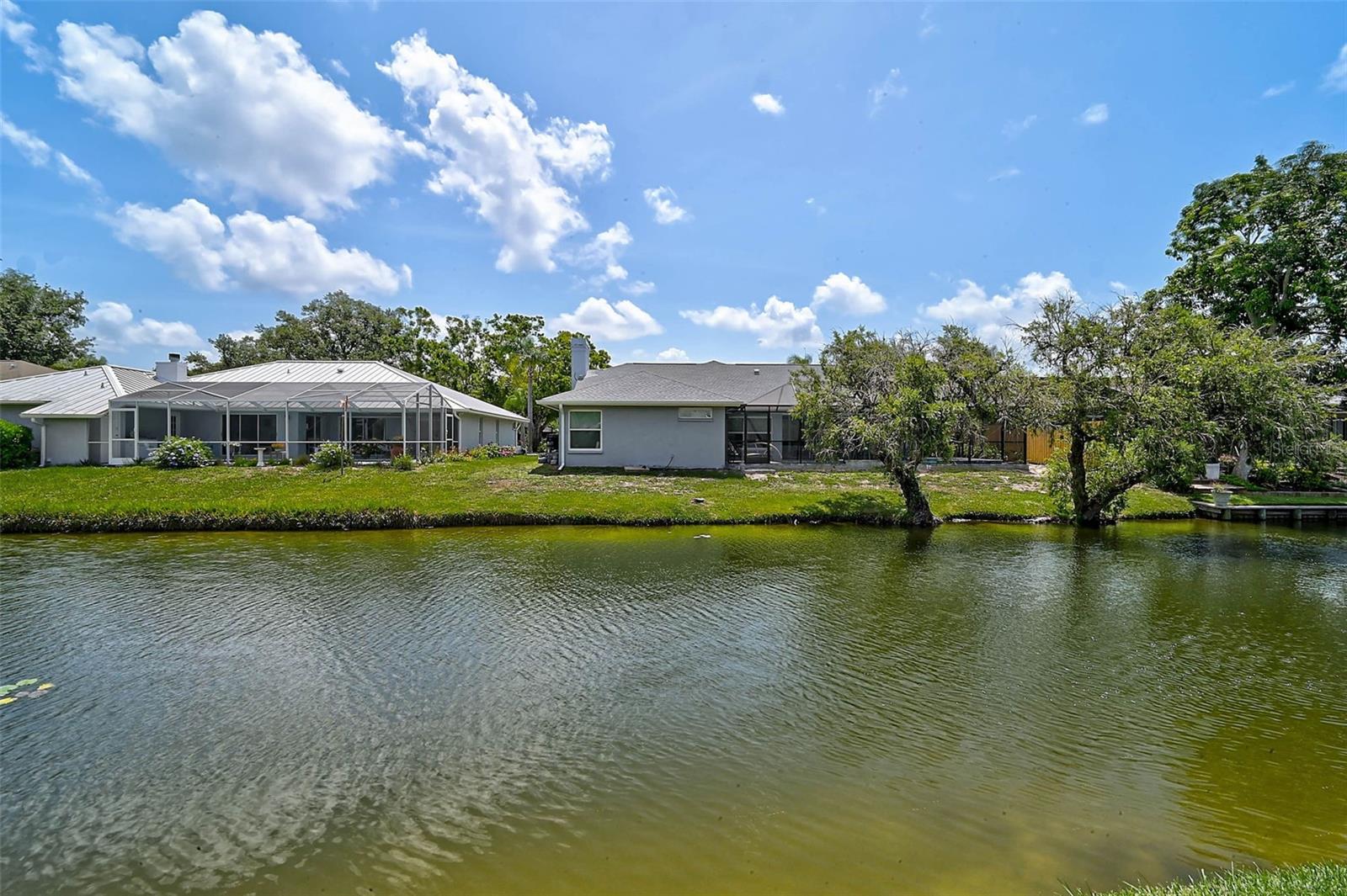 A4655503 Property Photo