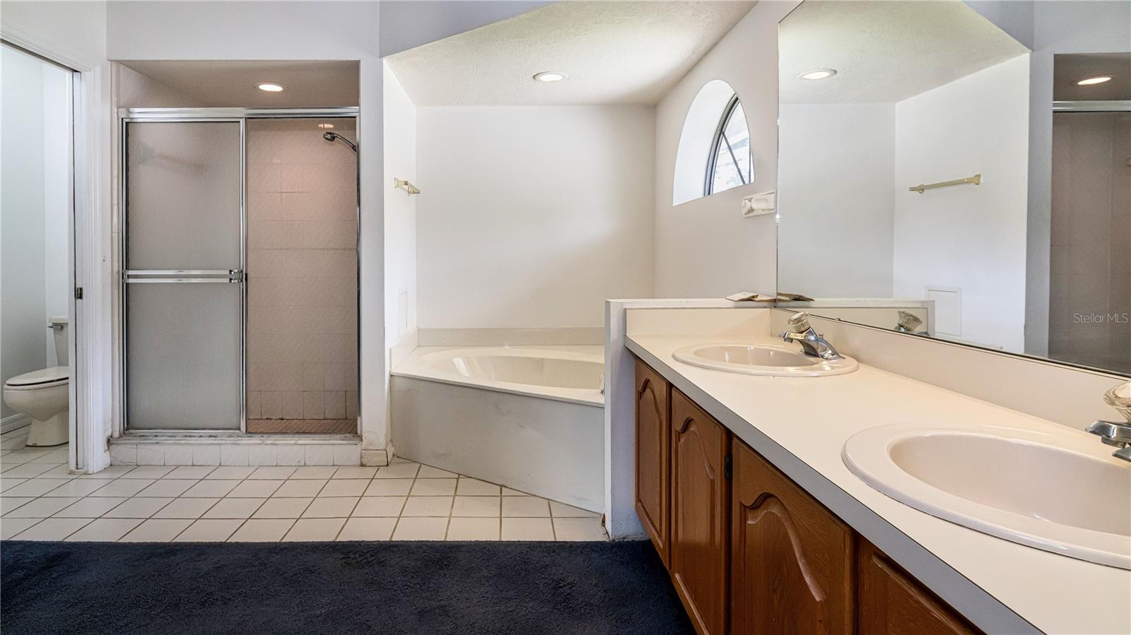 9108 N BAY BOULEVARD, ORLANDO, FL, 32819