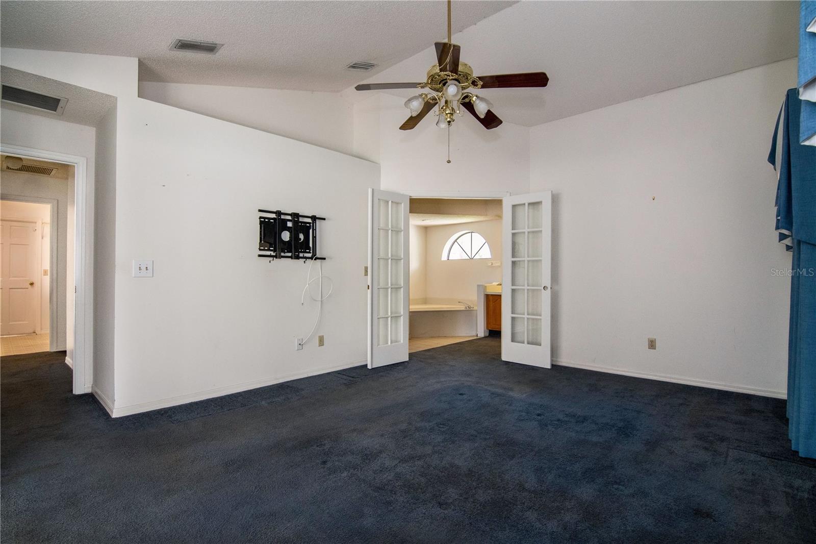 9108 N BAY BOULEVARD, ORLANDO, FL, 32819