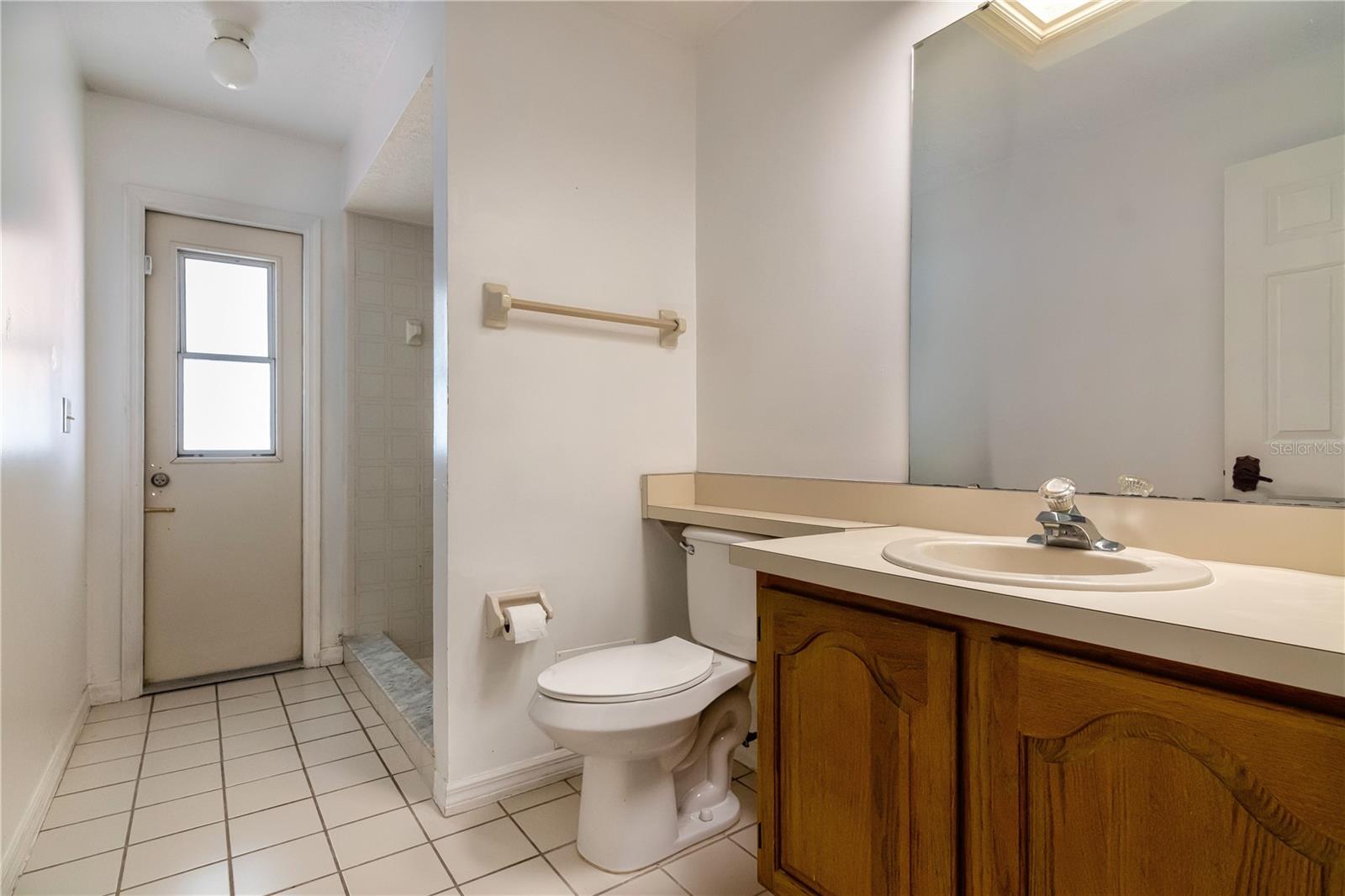 9108 N BAY BOULEVARD, ORLANDO, FL, 32819