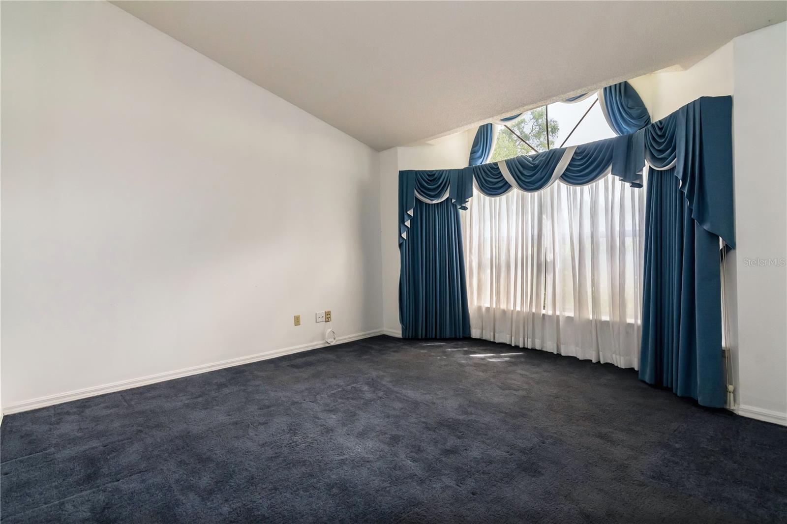 9108 N BAY BOULEVARD, ORLANDO, FL, 32819