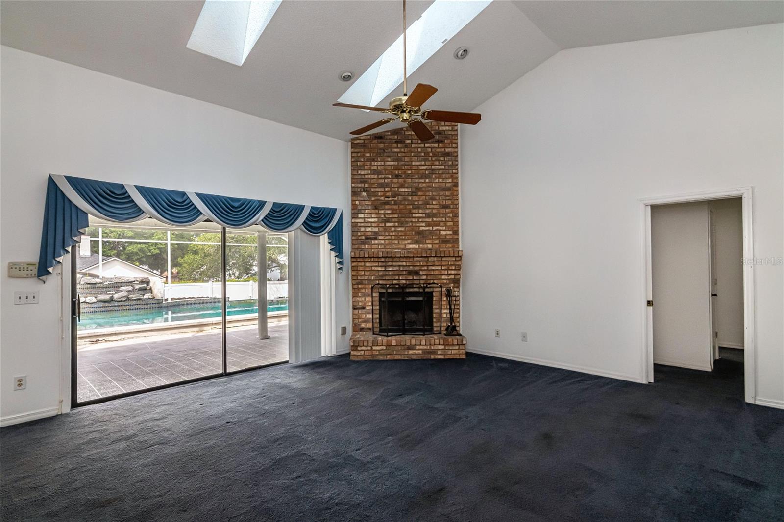 9108 N BAY BOULEVARD, ORLANDO, FL, 32819