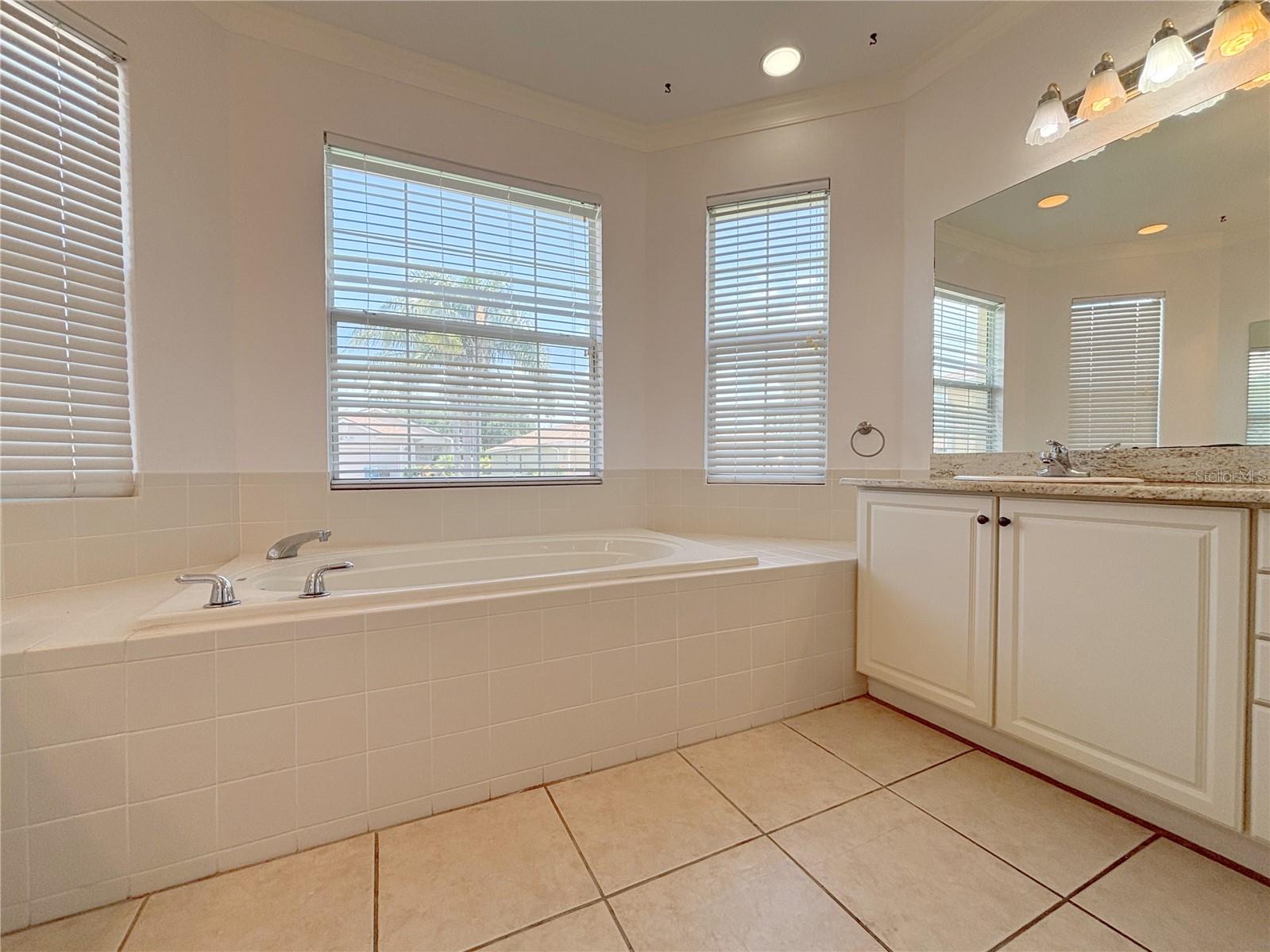 4469 TURNBERRY LN, LAKE WALES, FL, 33859