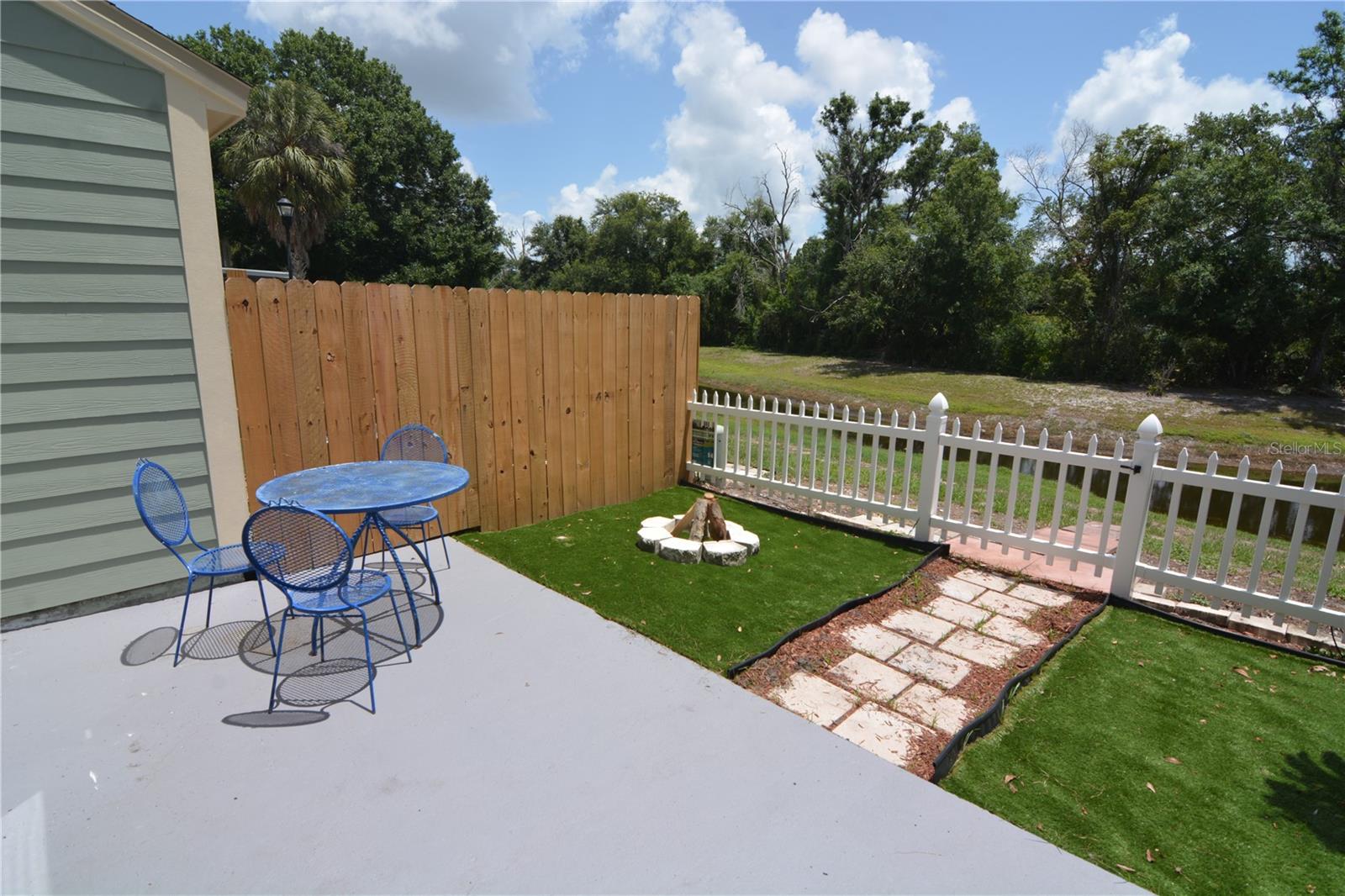 13907 FLETCHERS MILL DR, TAMPA, FL, 33613