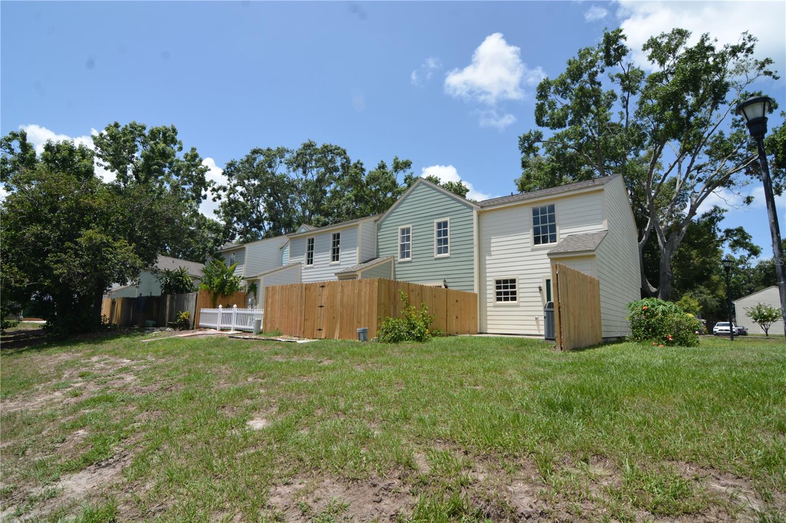 13907 FLETCHERS MILL DR, TAMPA, FL, 33613