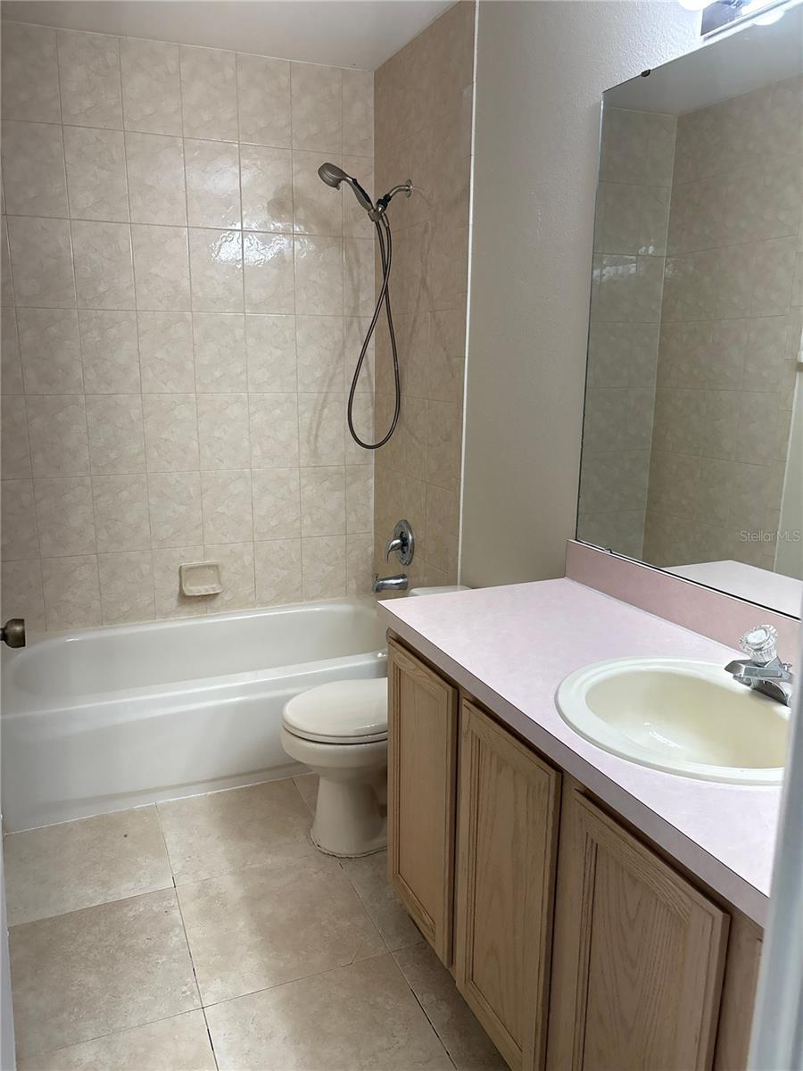 13800 HUNTWICK DR, ORLANDO, FL, 32837