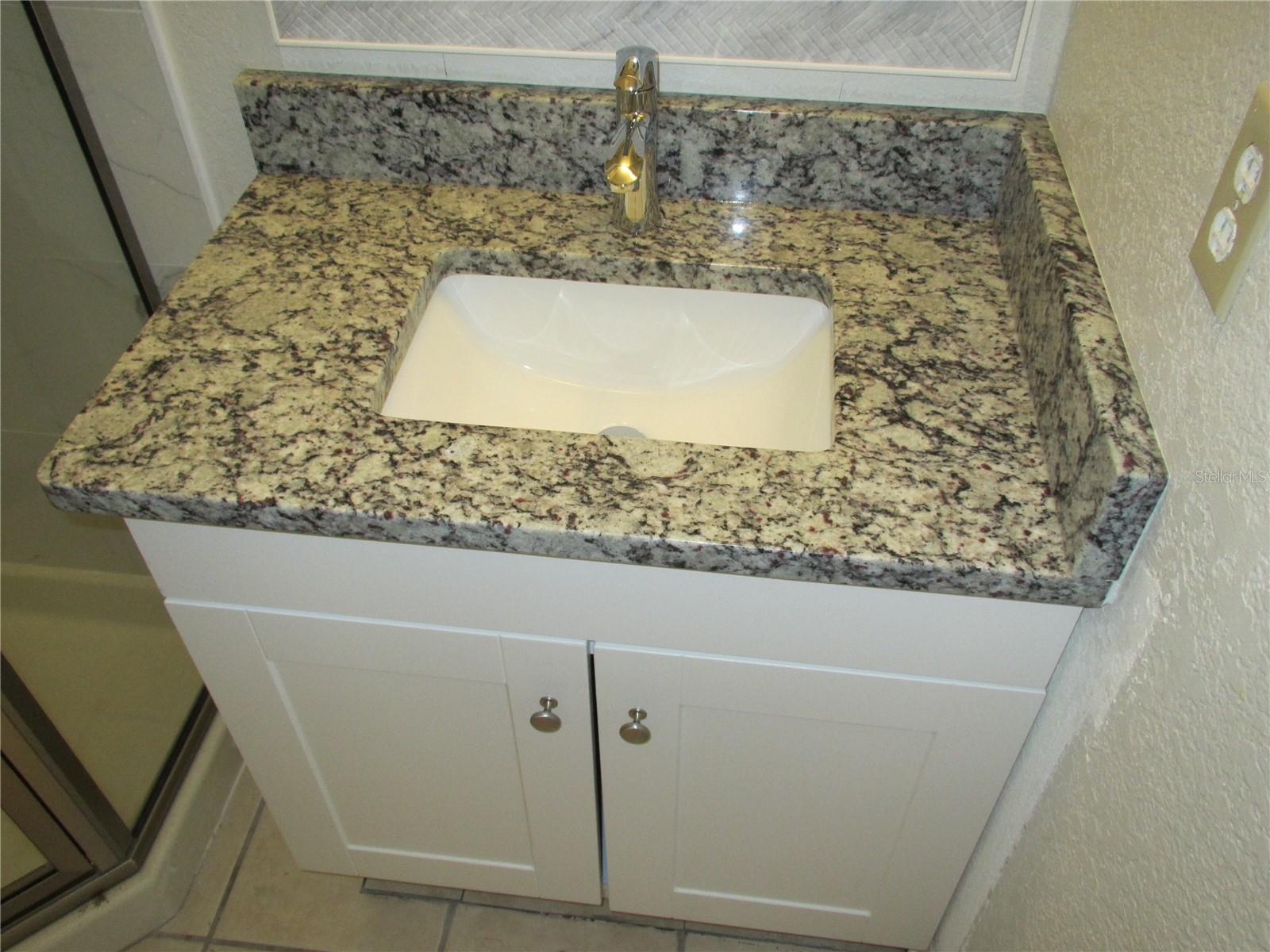 25100 SANDHILL BLVD #202, PUNTA GORDA, FL, 33983