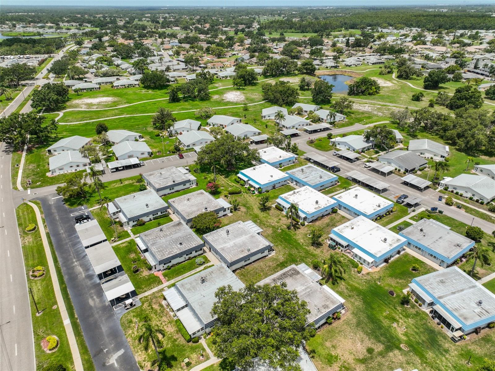 TB8395541 Property Photo