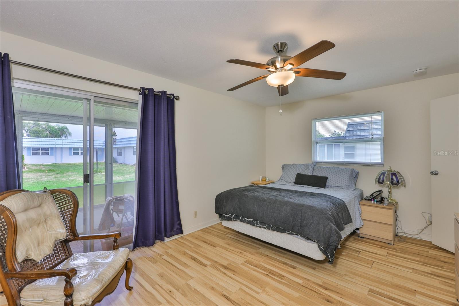 TB8395541 Property Photo