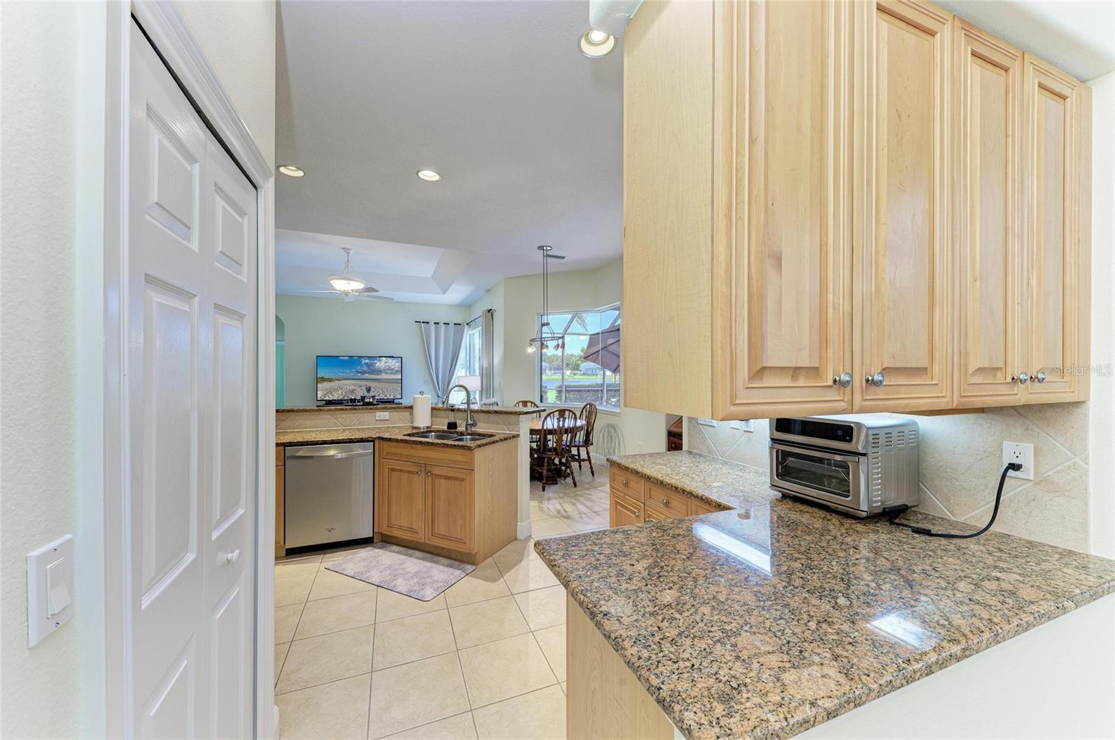 208 147TH ST NE, BRADENTON, FL, 34212