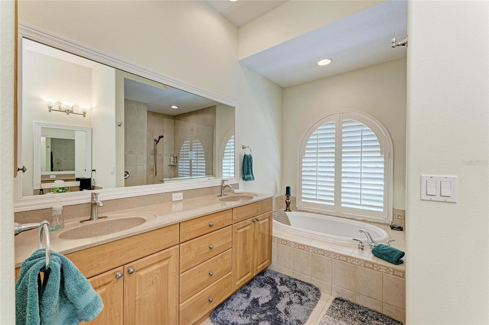 208 147TH ST NE, BRADENTON, FL, 34212