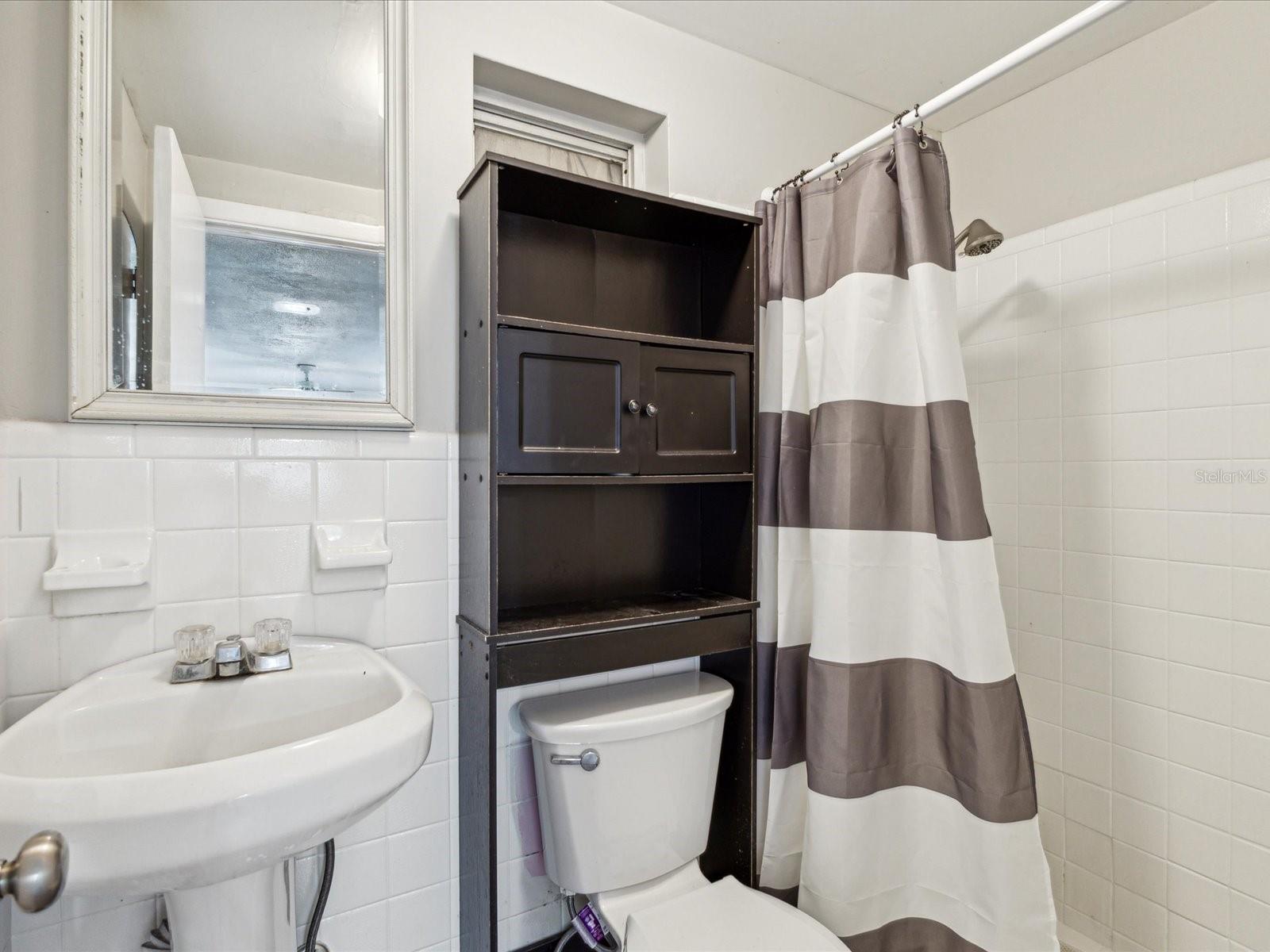 705 3RD AVE NE, LARGO, FL, 33770