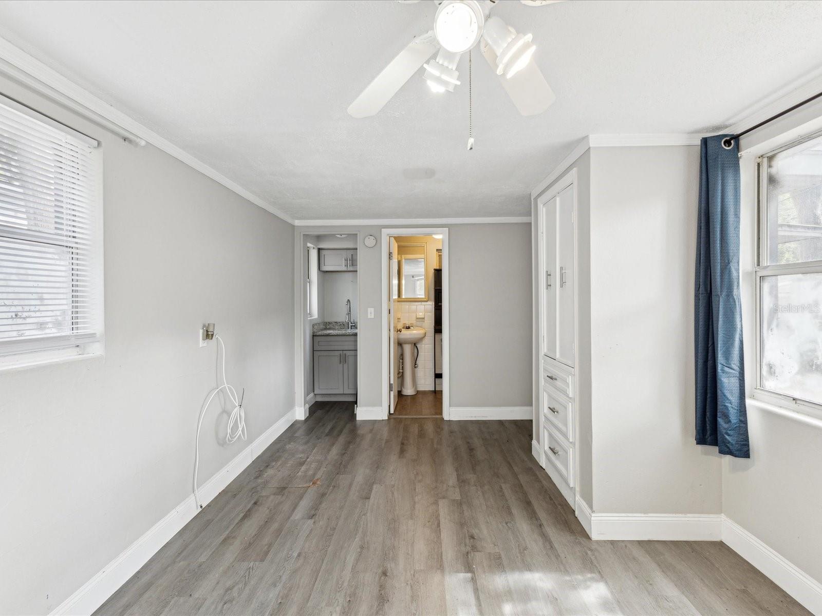 705 3RD AVE NE, LARGO, FL, 33770