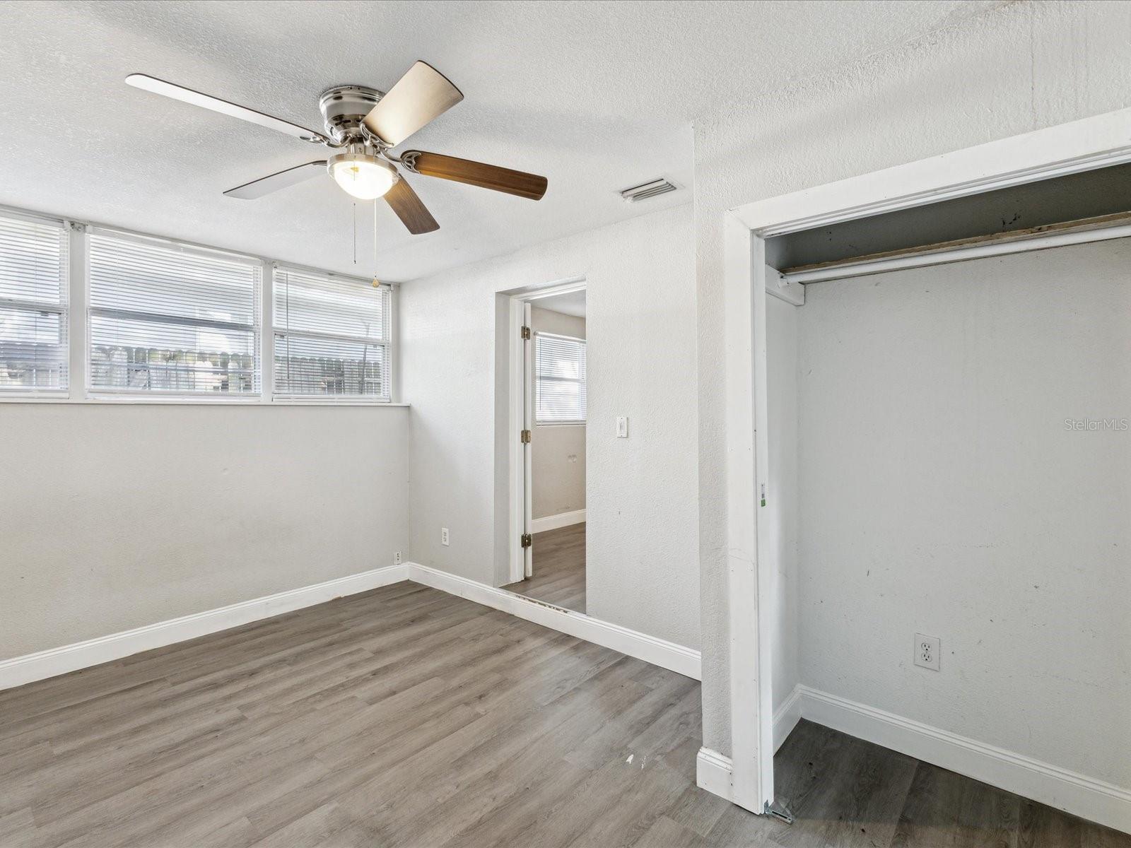 705 3RD AVE NE, LARGO, FL, 33770