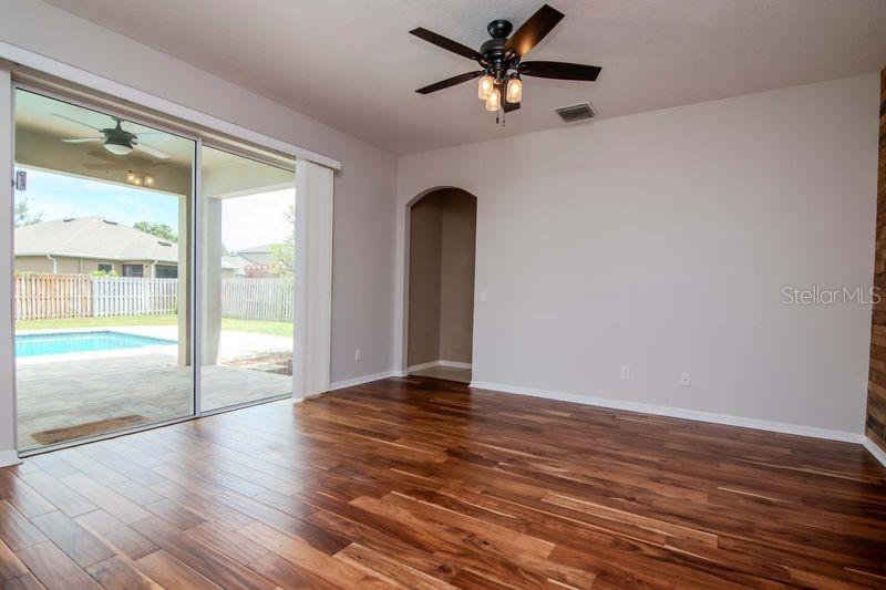 5916 TULIP FLOWER DR, RIVERVIEW, FL, 33578