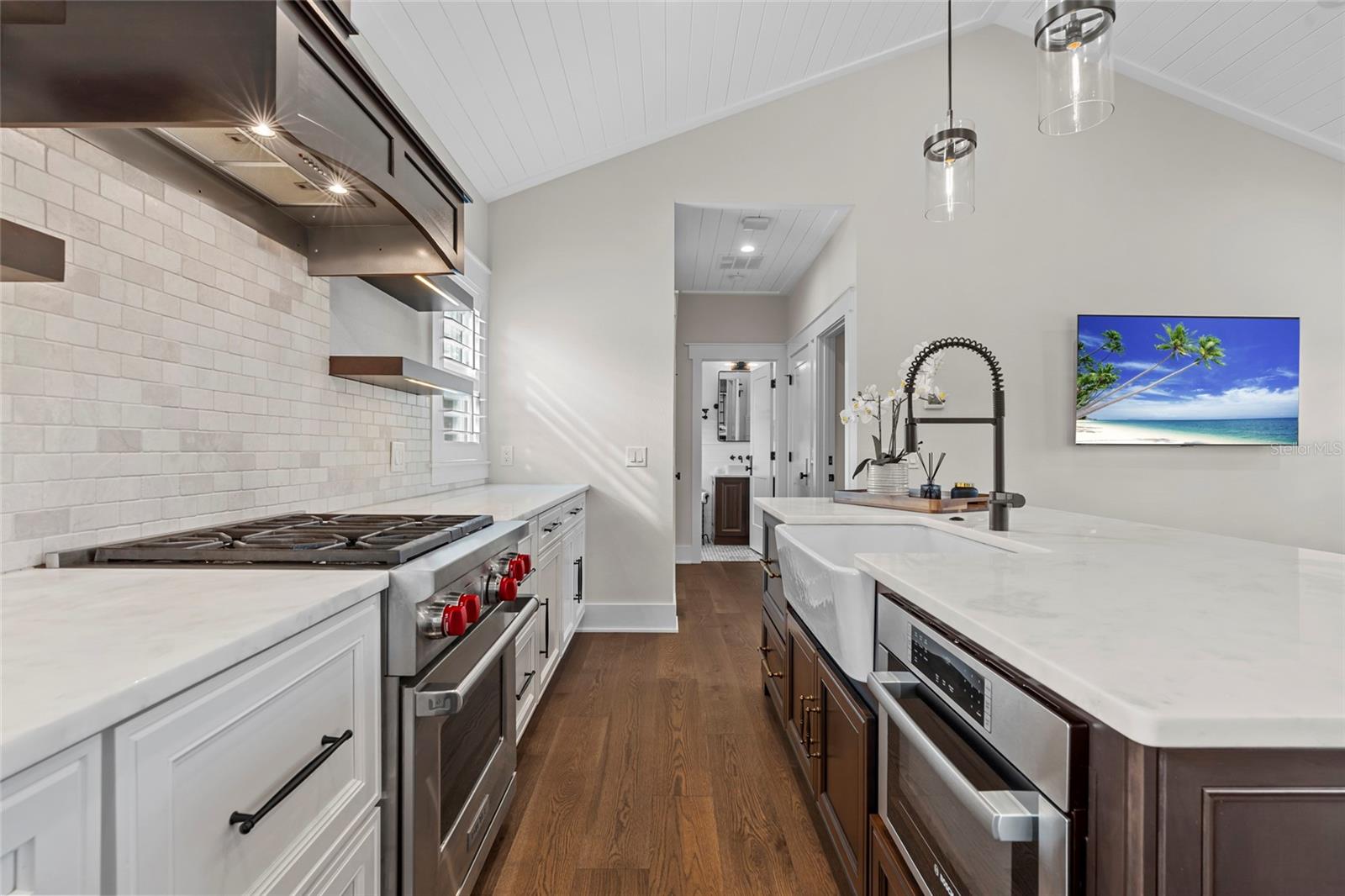 608 GROVE ST N, ST PETERSBURG, FL, 33701