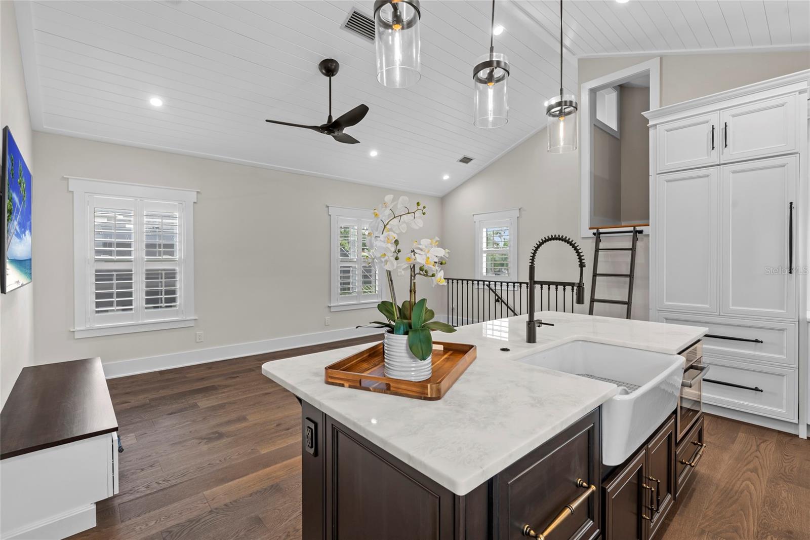 608 GROVE ST N, ST PETERSBURG, FL, 33701